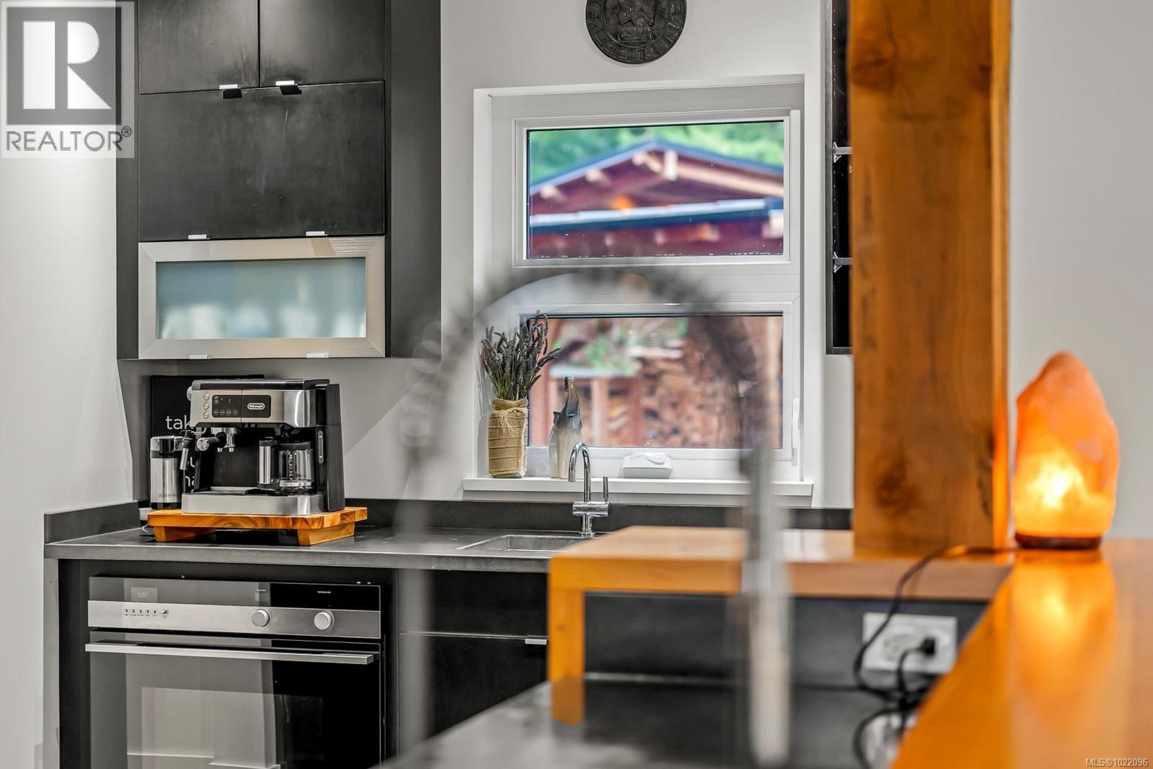 2640 CONVILLE BAY RD - 7