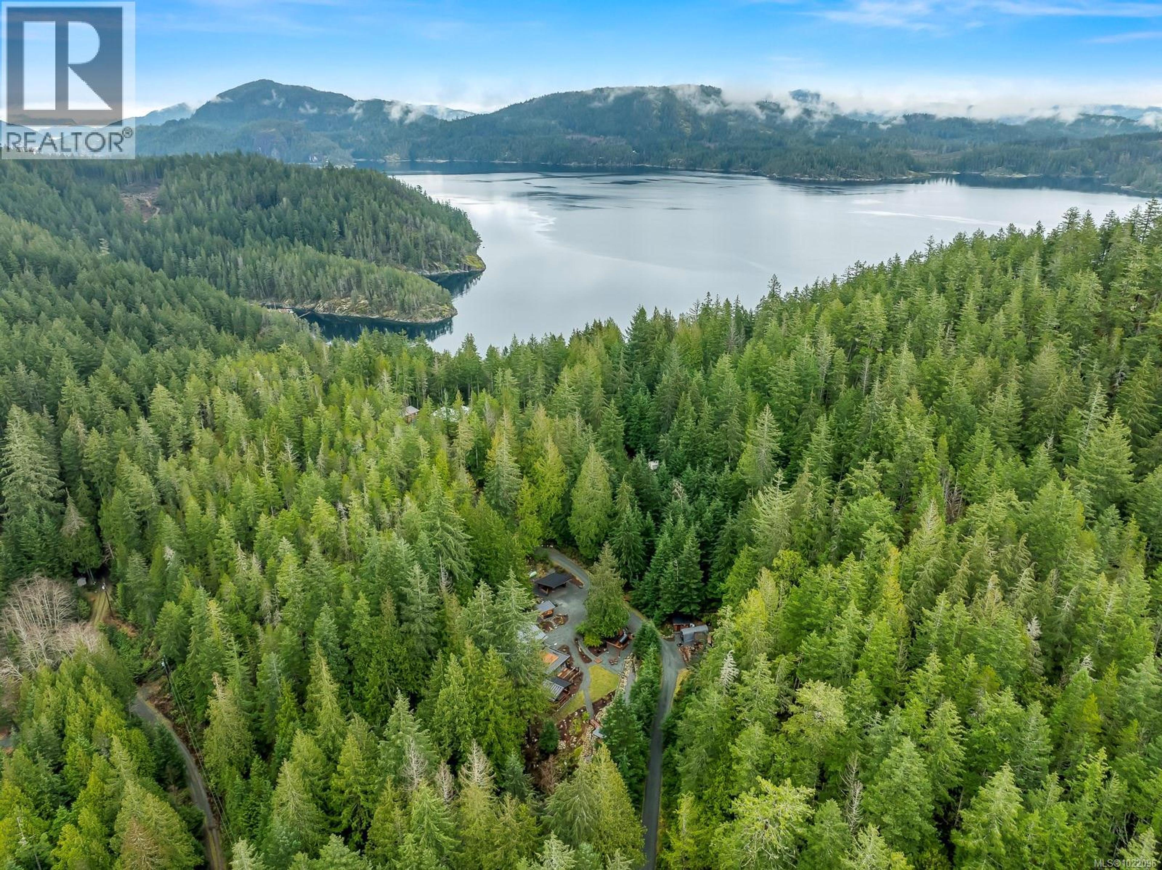 2640 CONVILLE BAY RD - 82