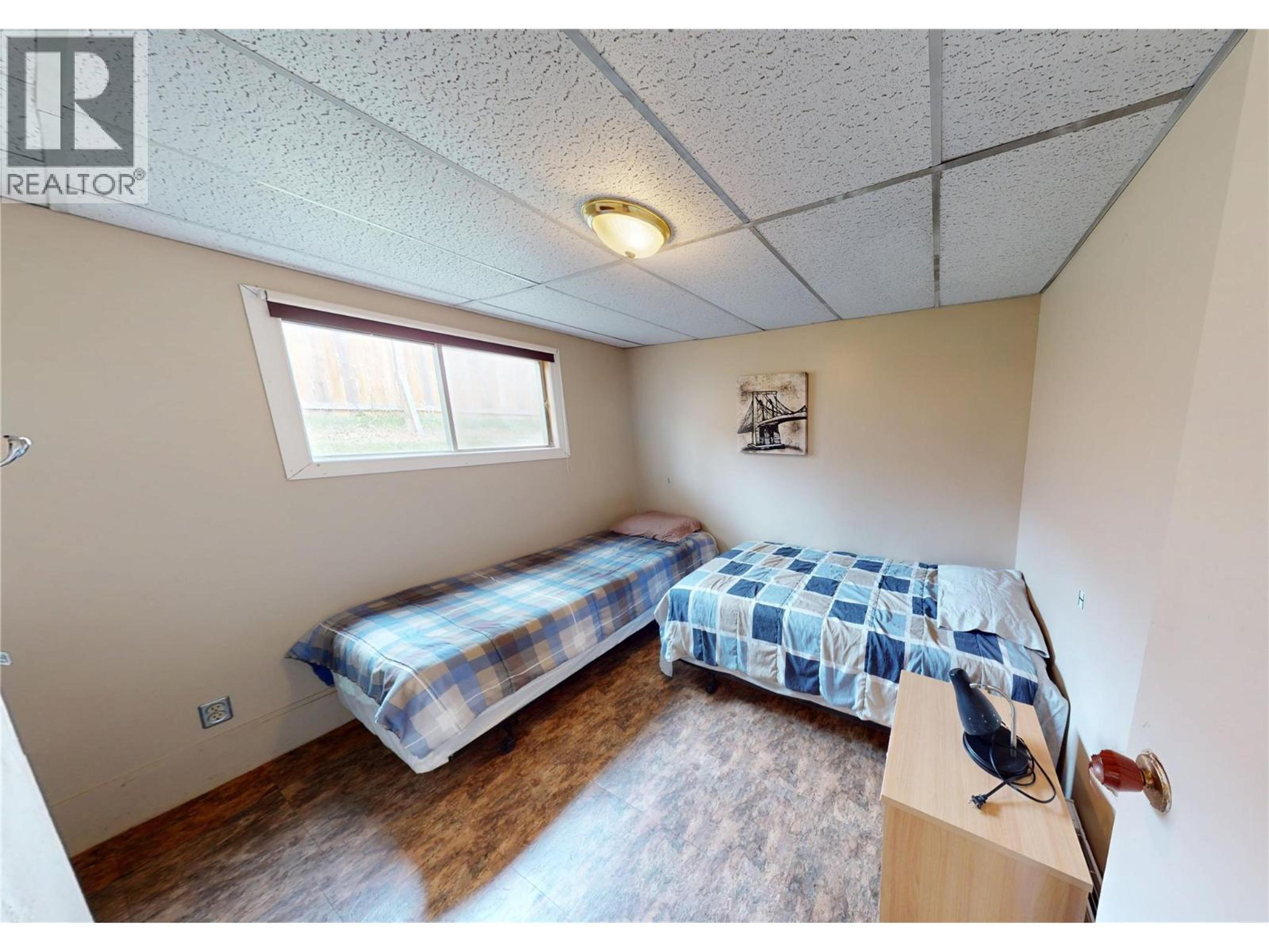 712 FORDING DRIVE - 17