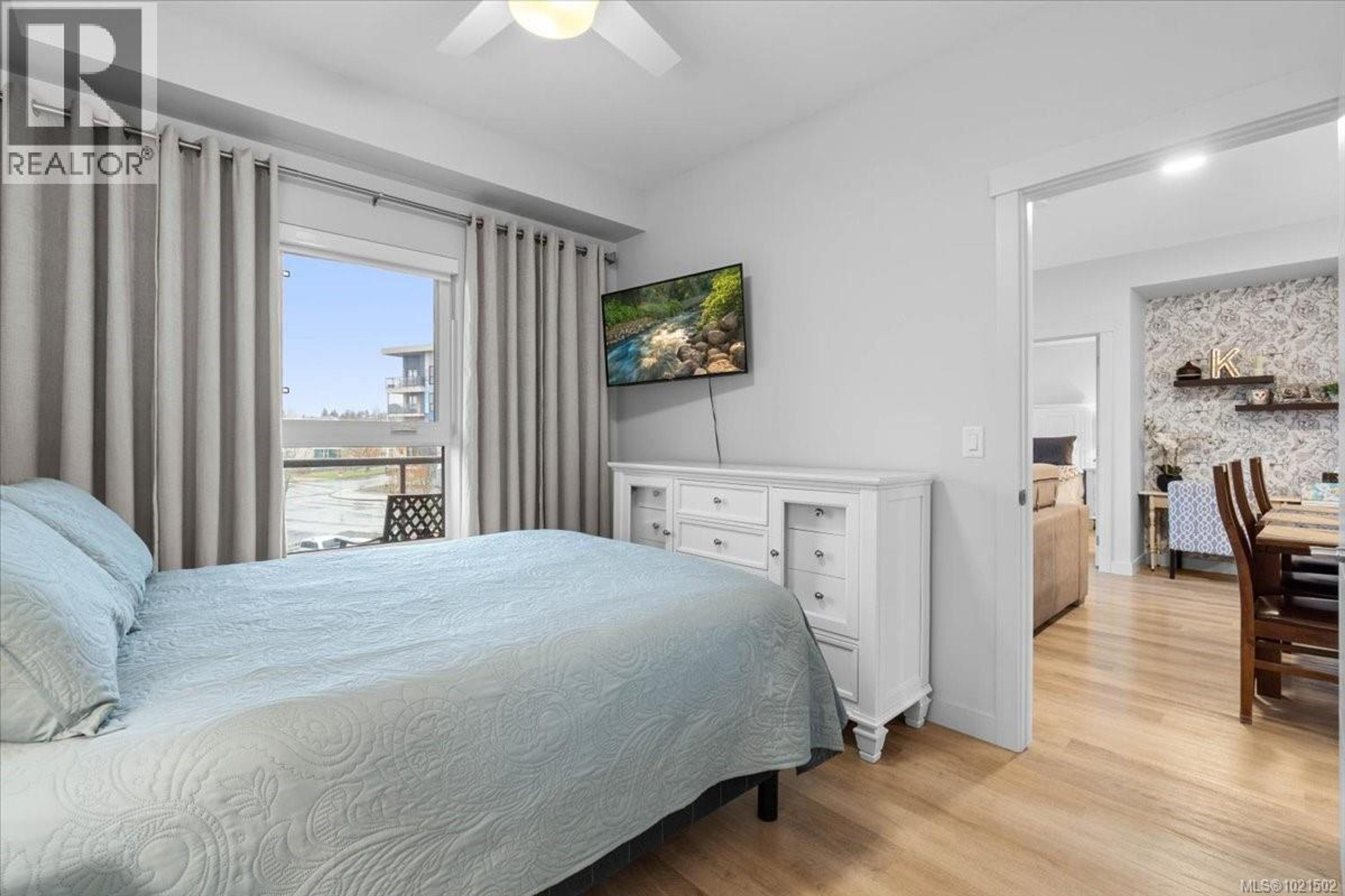 #208N 164 ALBERNI HWY - 13