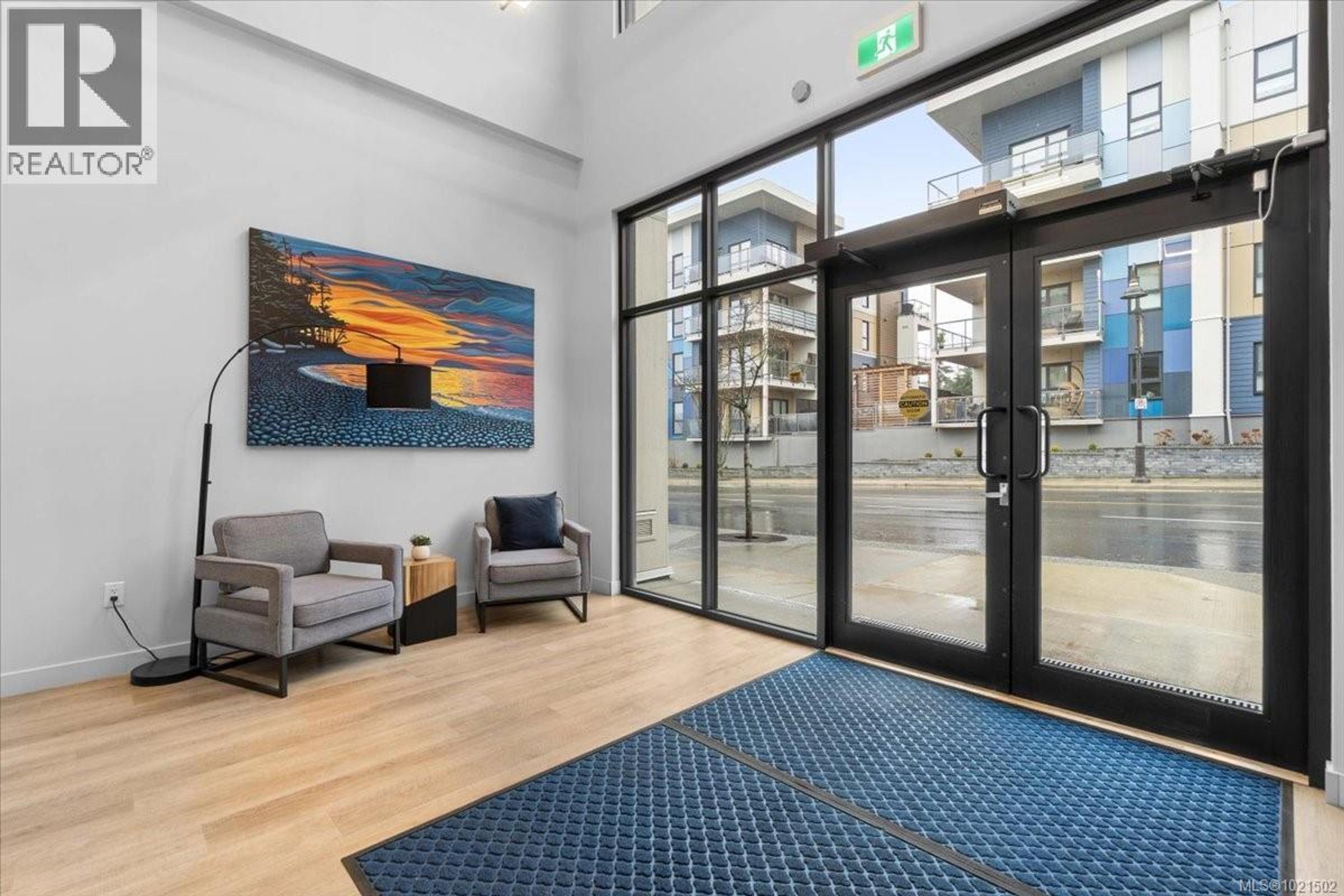 #208N 164 ALBERNI HWY - 22