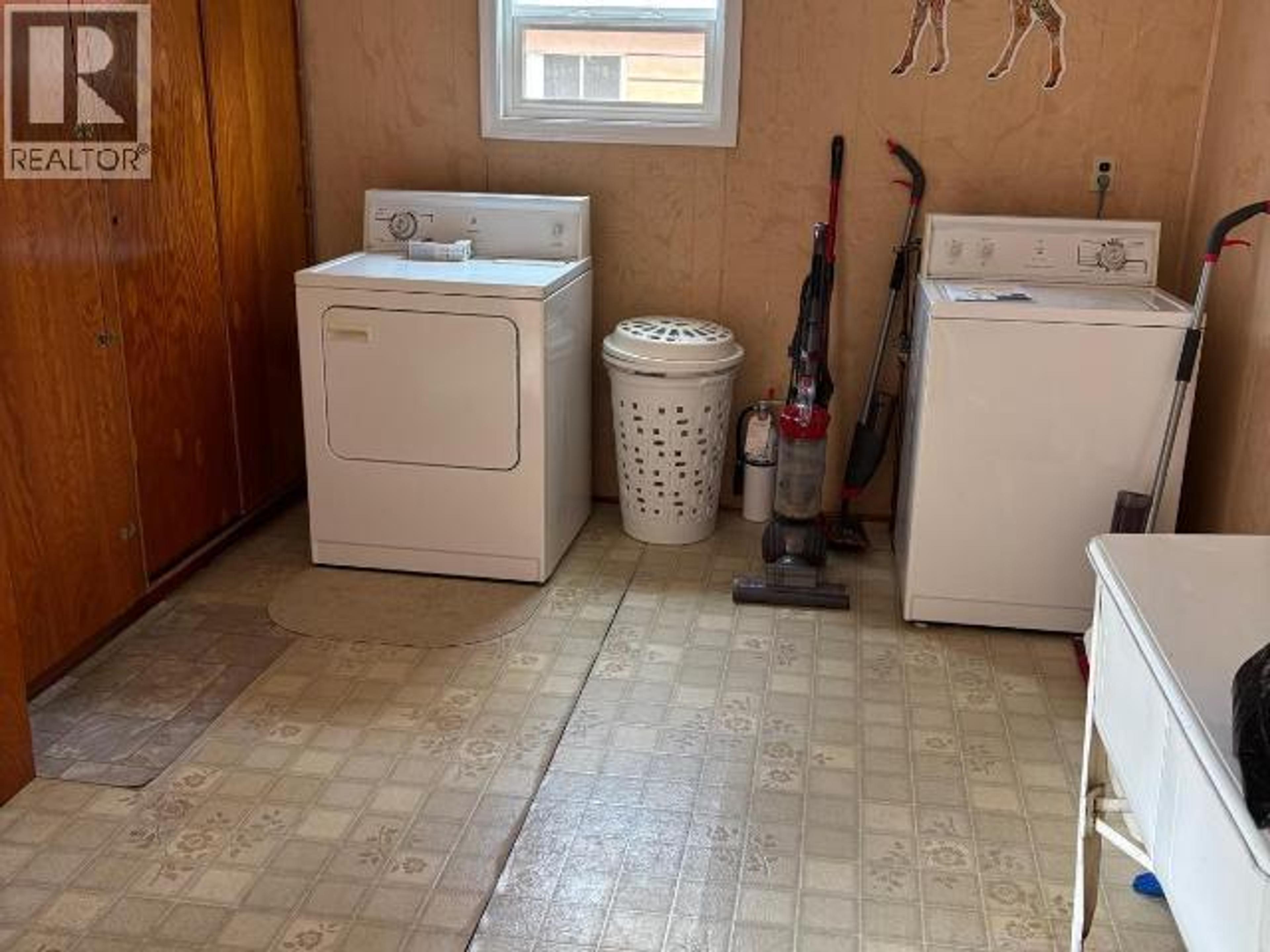 3533 GILLIES BAY ROAD - 30