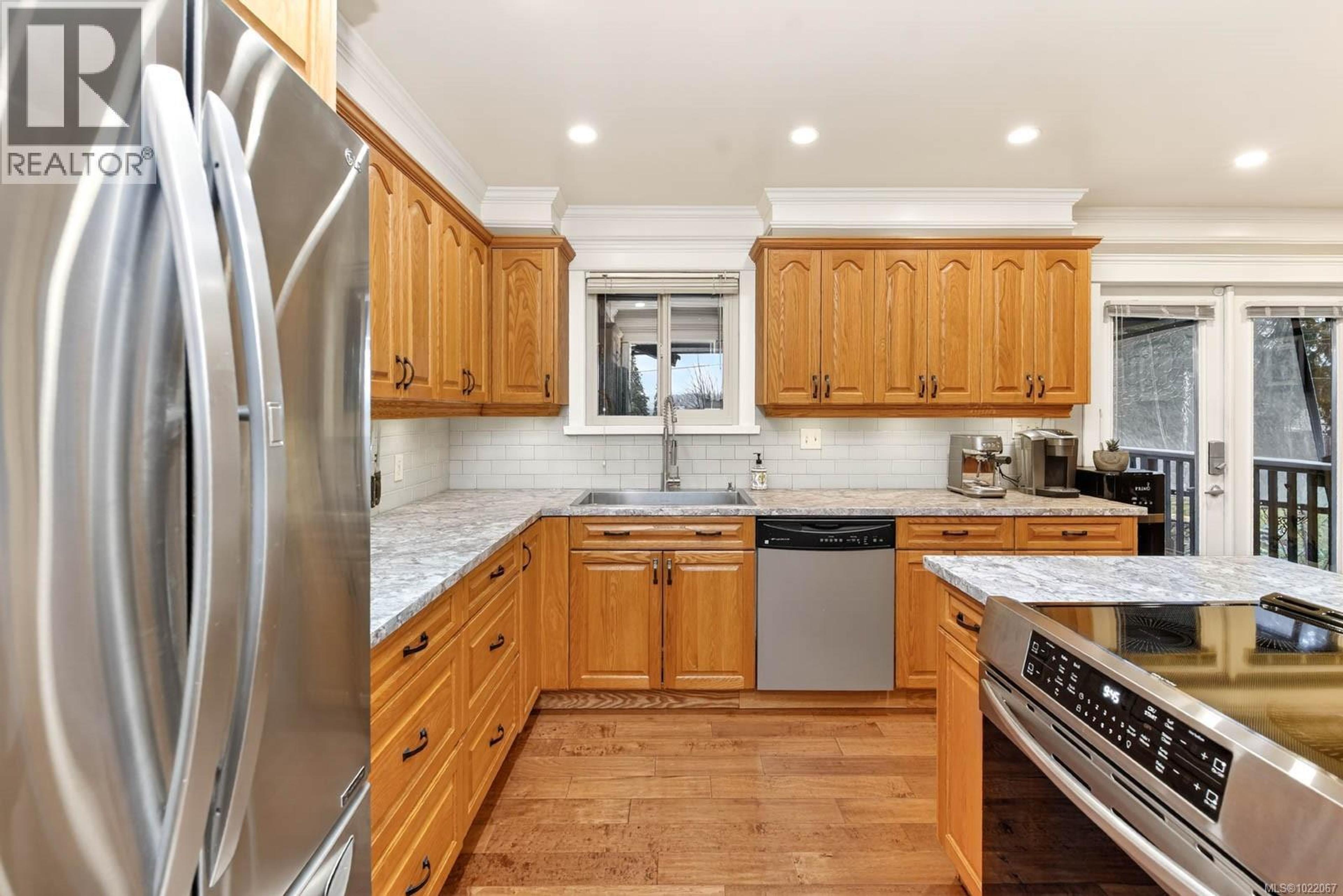 5424 HASLAM DR - Image 3