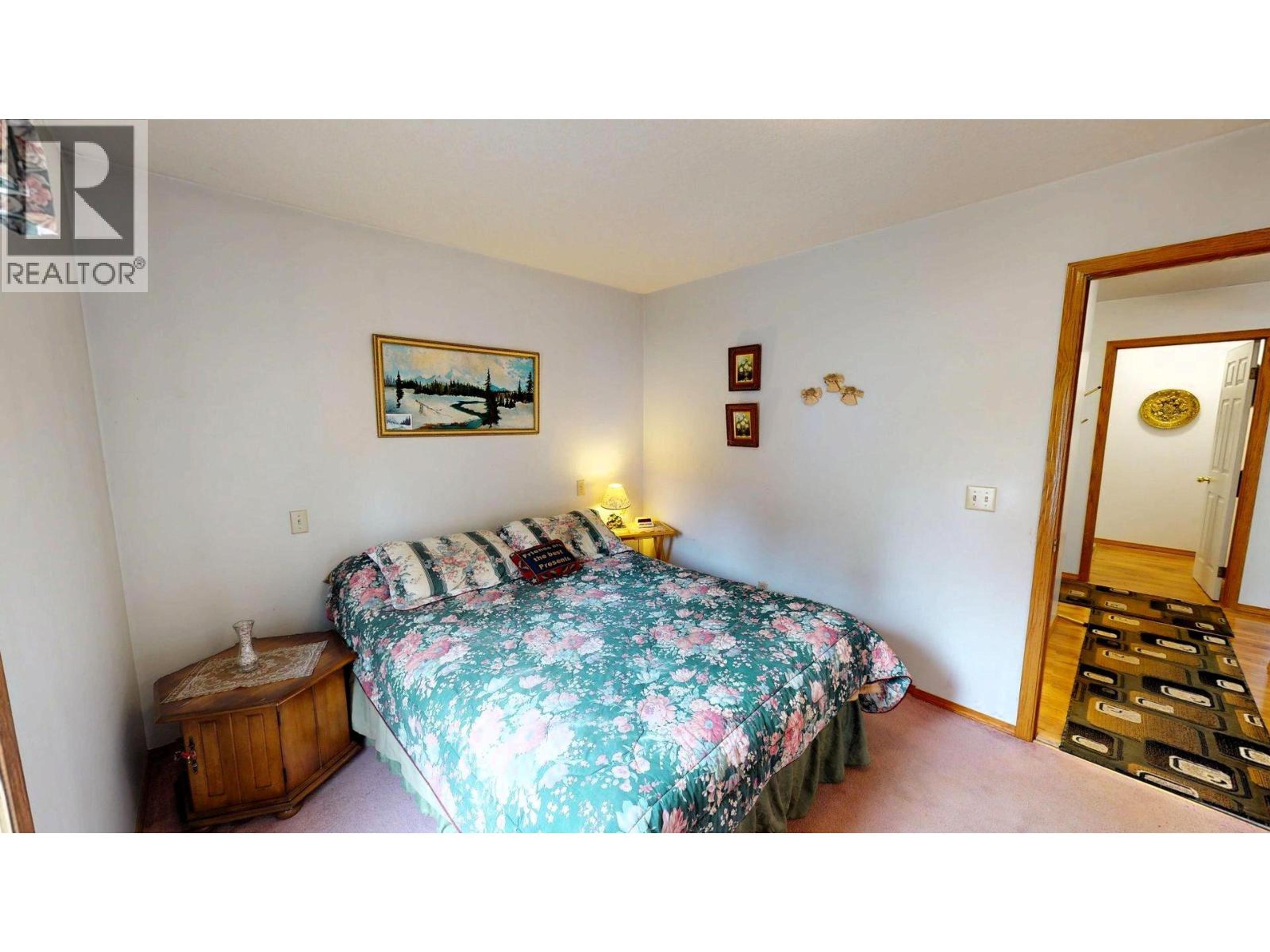 7319 GLACIER DRIVE - 18