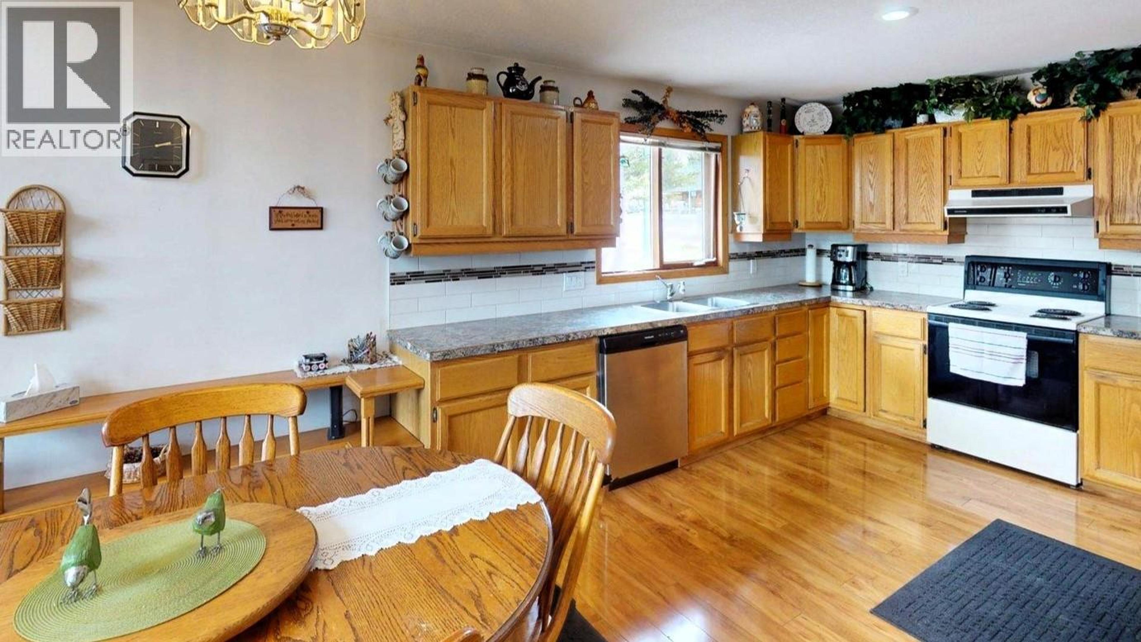 7319 GLACIER DRIVE - 11