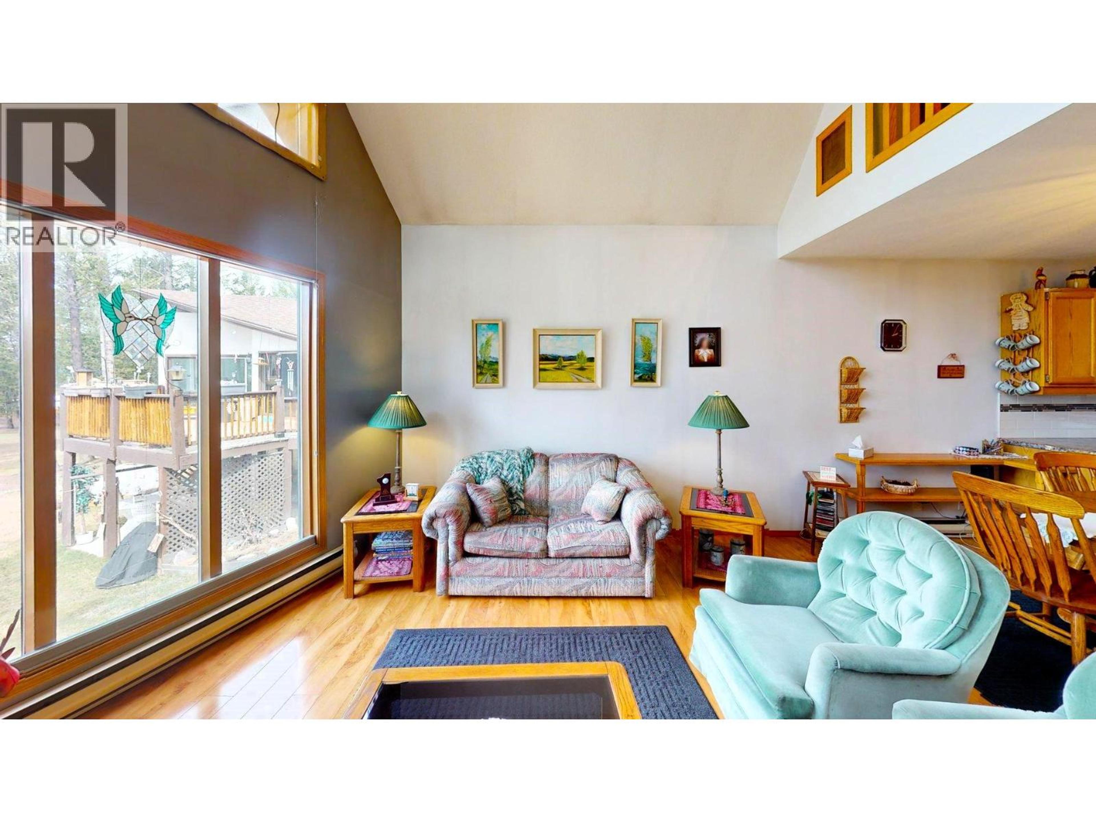 7319 GLACIER DRIVE - 8