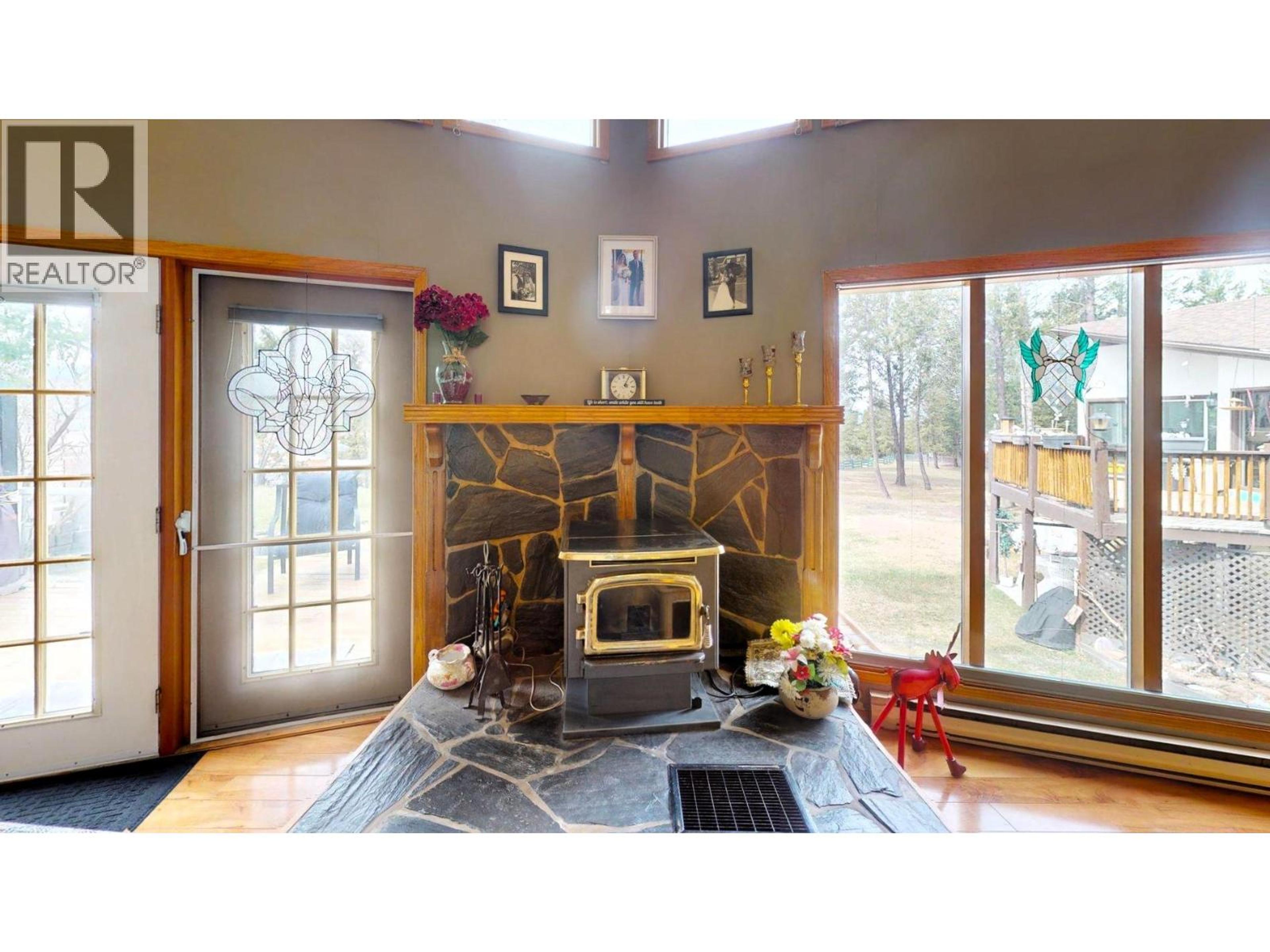 7319 GLACIER DRIVE - 6