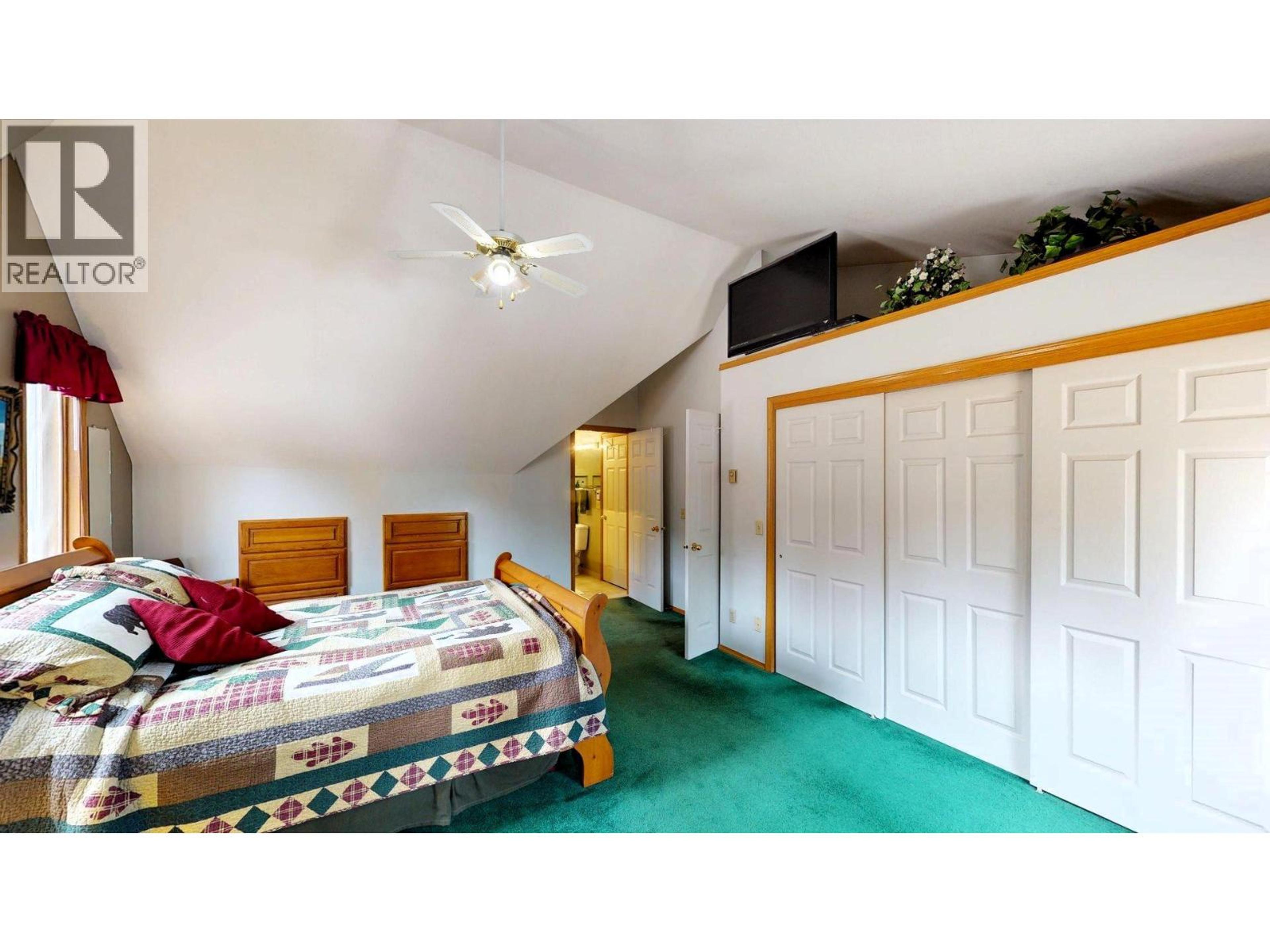 7319 GLACIER DRIVE - 43