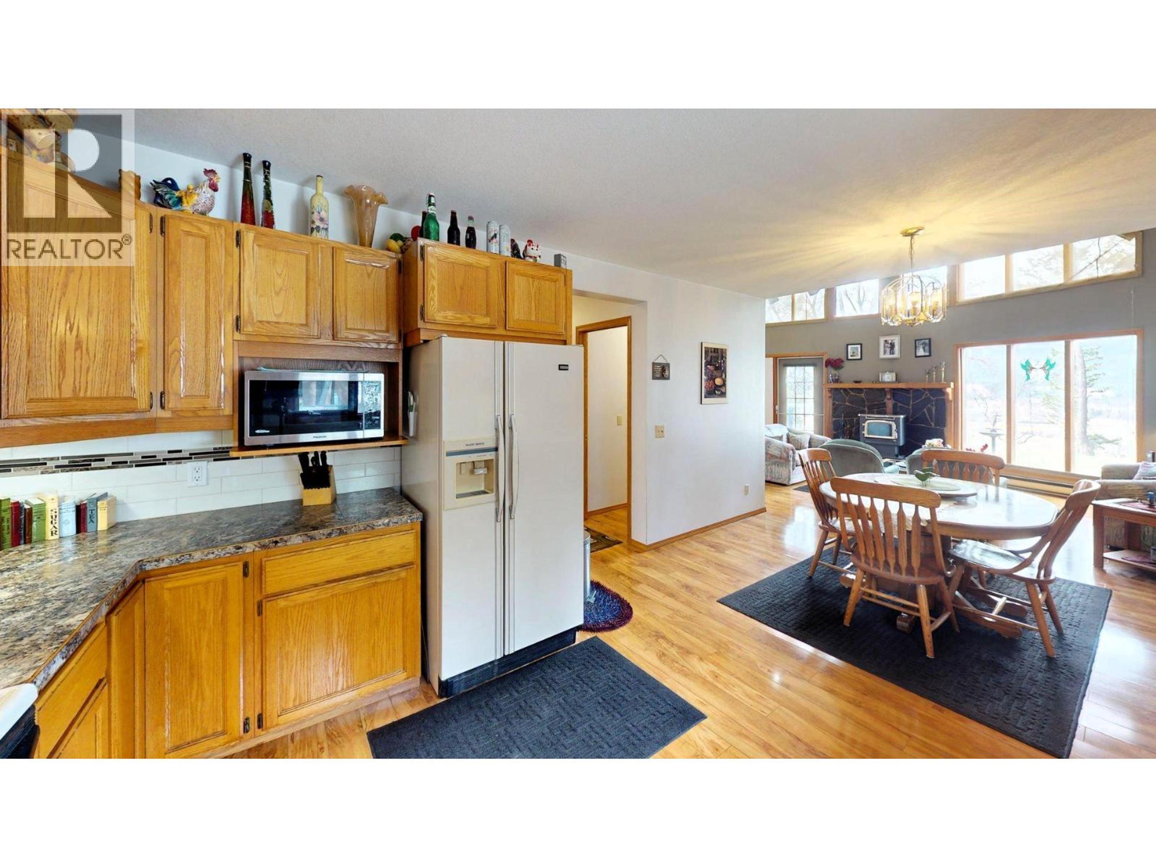 7319 GLACIER DRIVE - 28