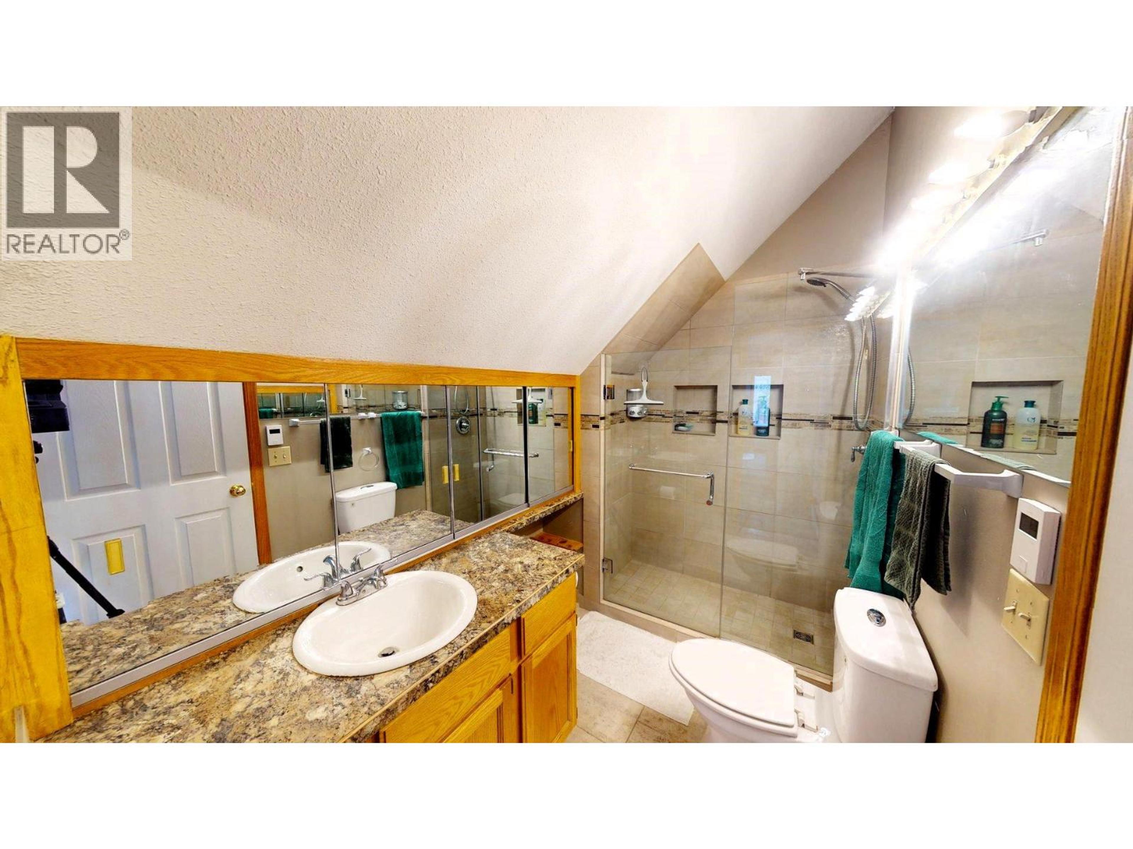 7319 GLACIER DRIVE - 44