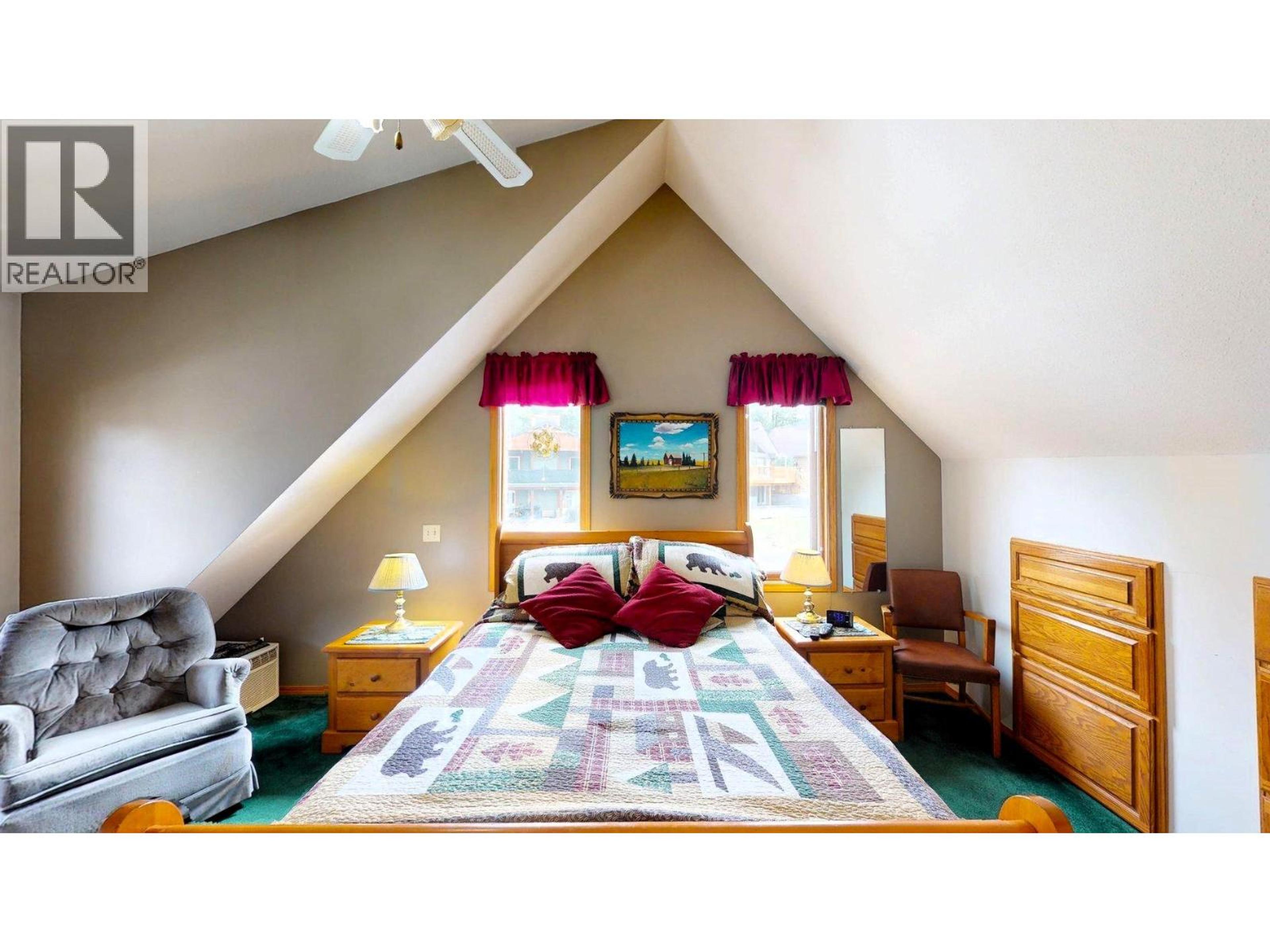 7319 GLACIER DRIVE - 41