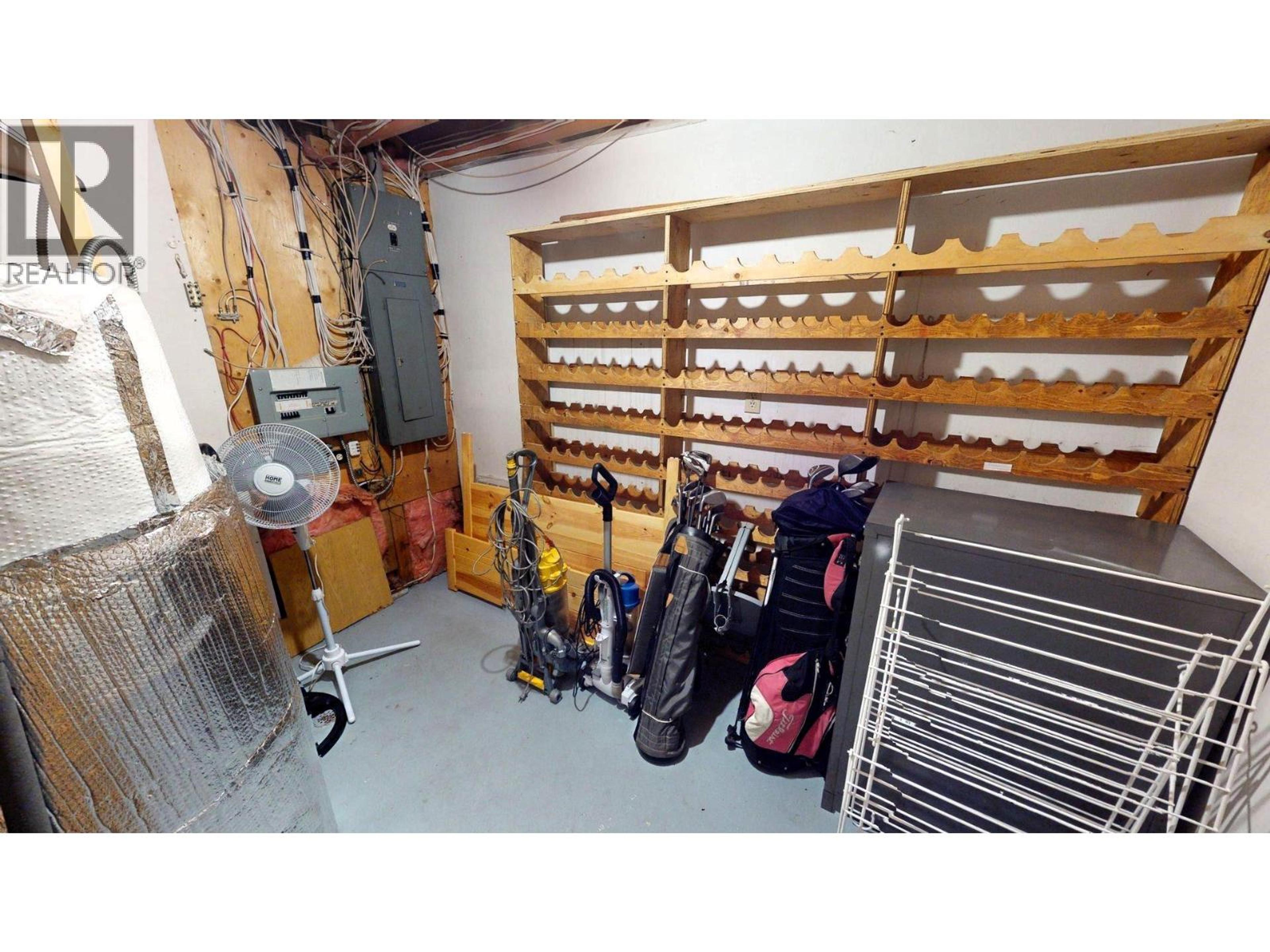 7319 GLACIER DRIVE - 64