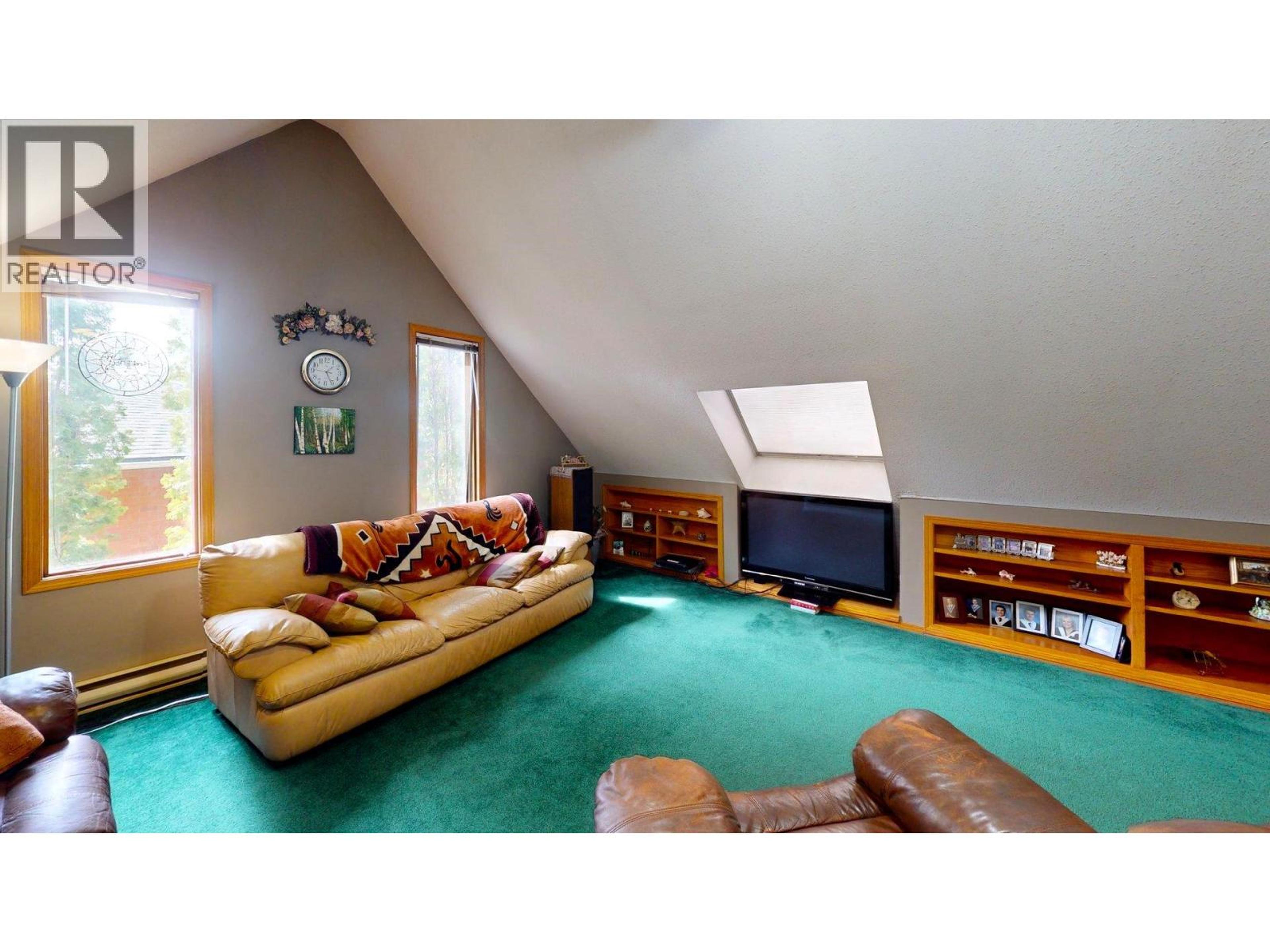 7319 GLACIER DRIVE - 49