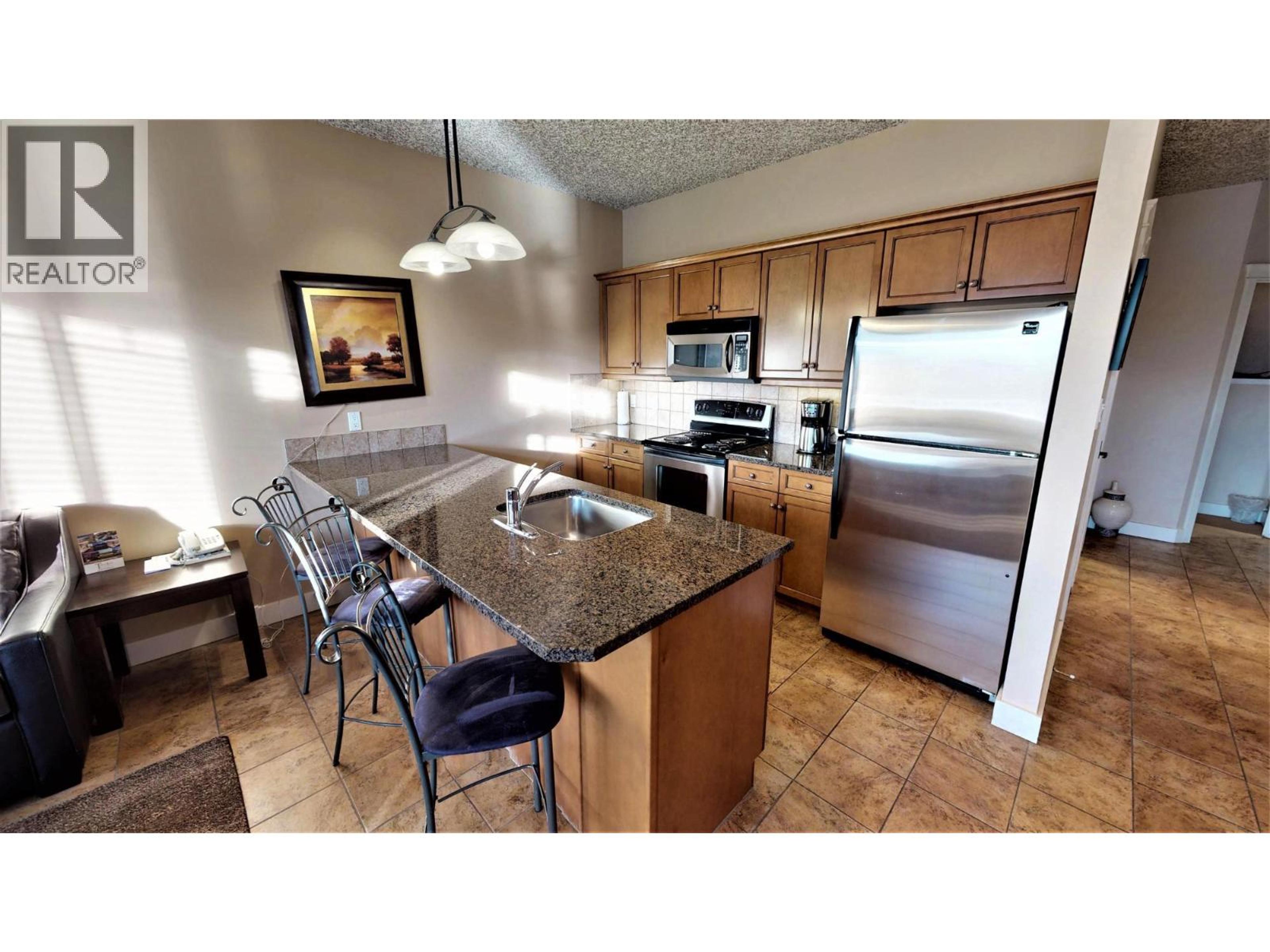 #415 Q 400 BIGHORN BOULEVARD - 15