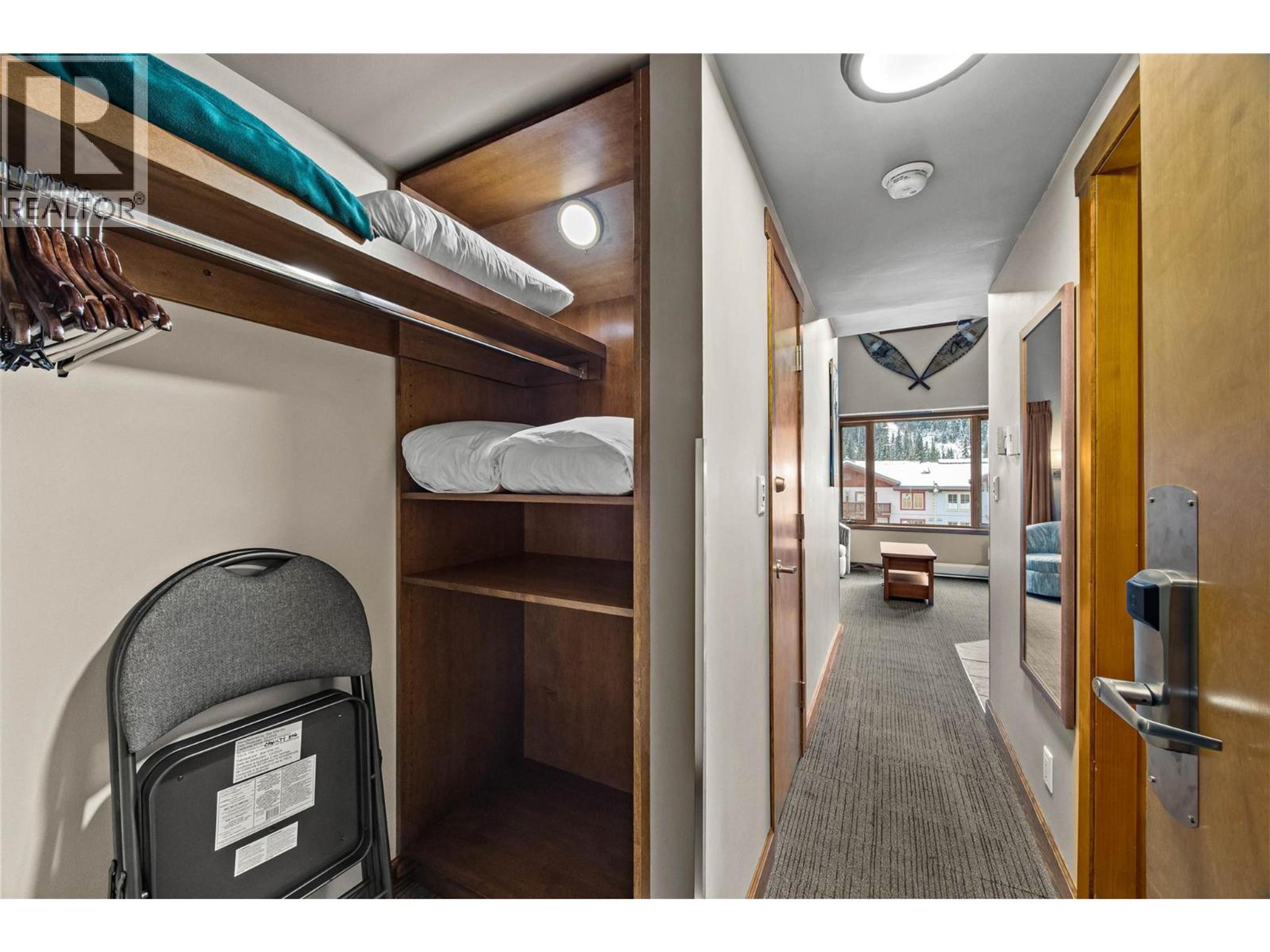 #306 3220 VILLAGE WAY - Image 9