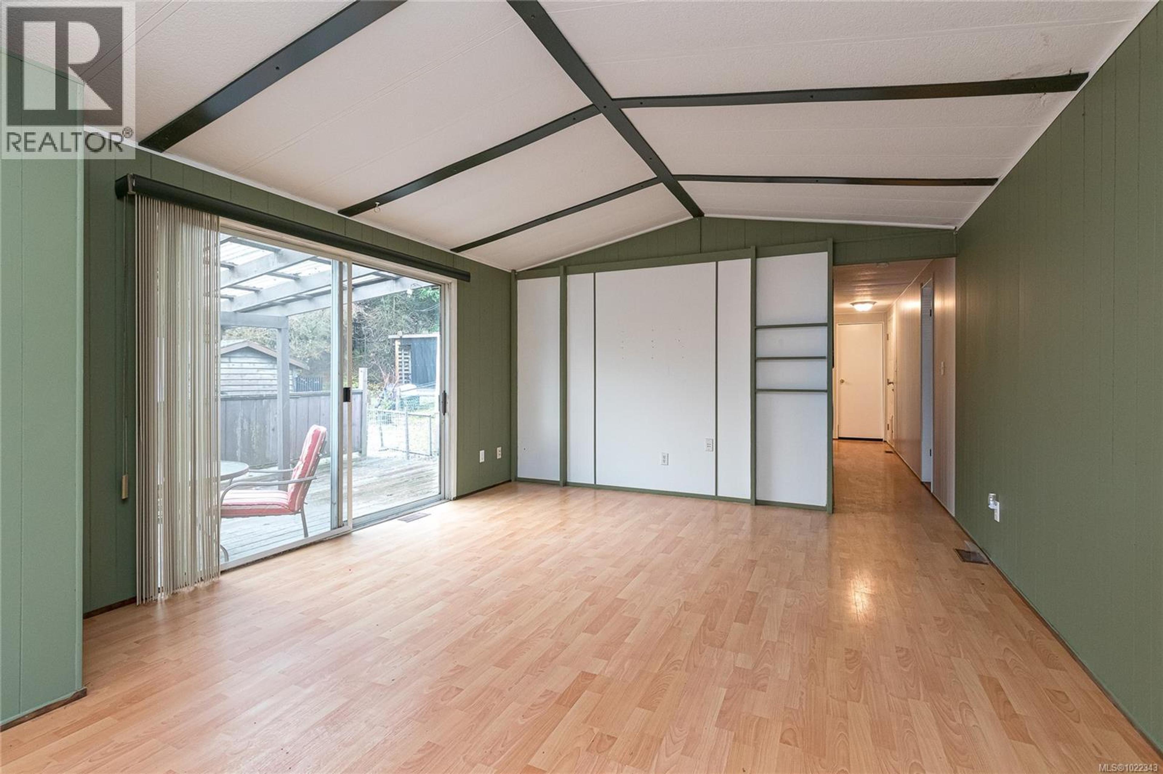 #46 3640 TRANS CANADA HWY - 13