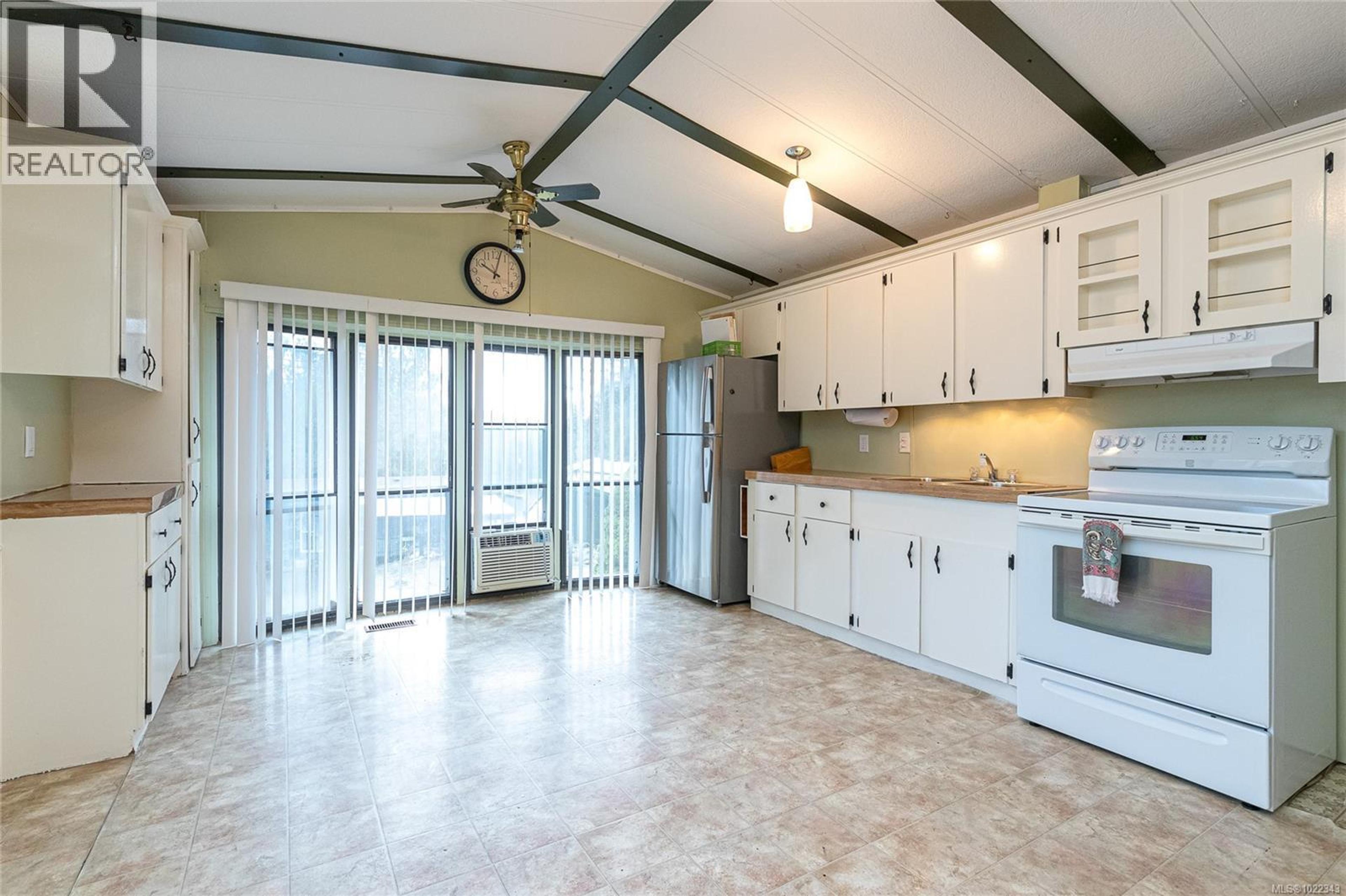 #46 3640 TRANS CANADA HWY - 18