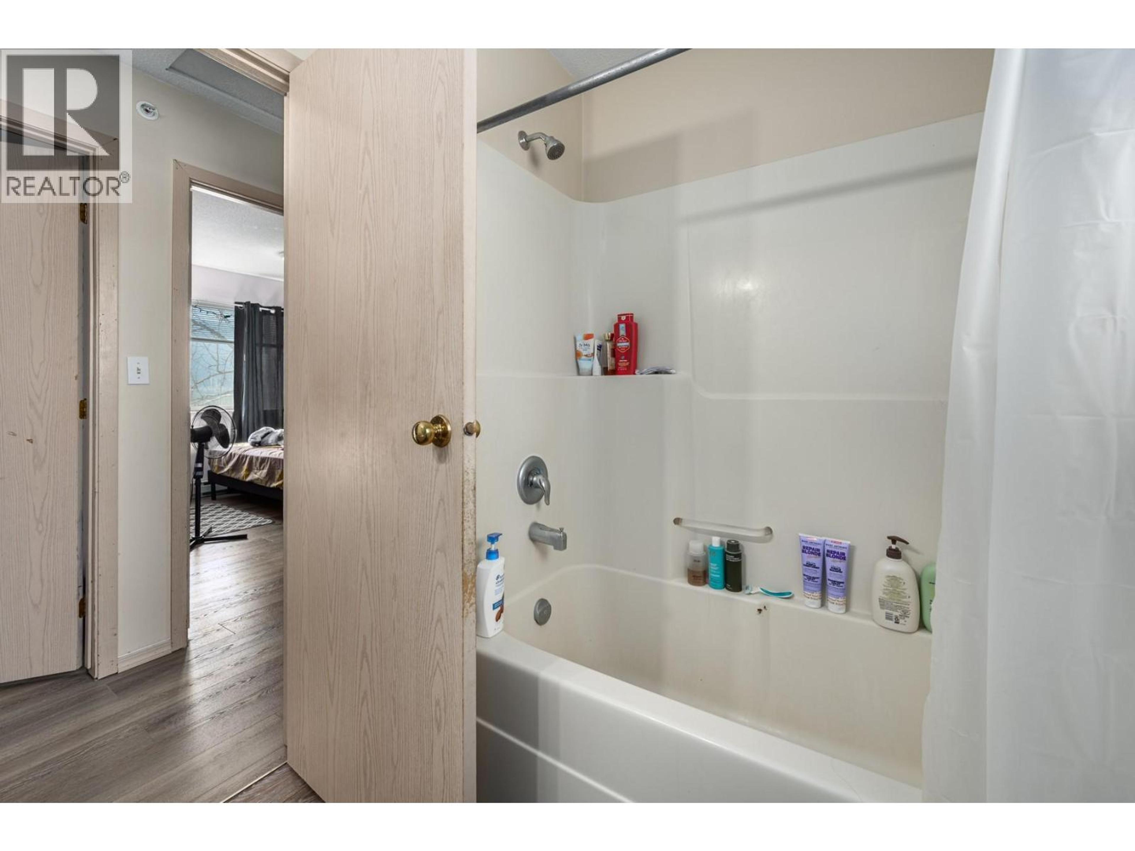 #301 2802 GRANDVIEW HEIGHTS LOT# SL9 - 12