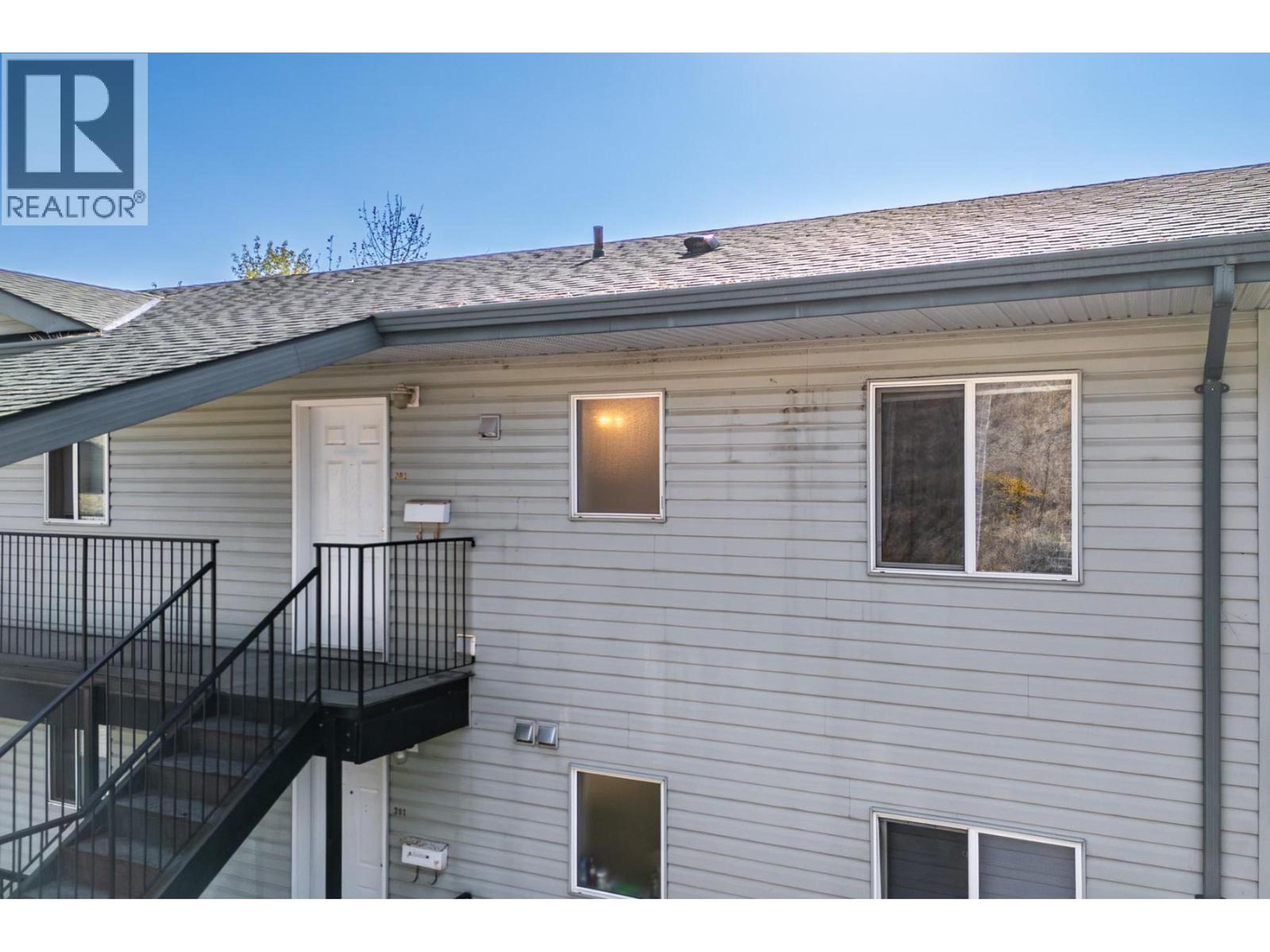 #301 2802 GRANDVIEW HEIGHTS LOT# SL9 - 25