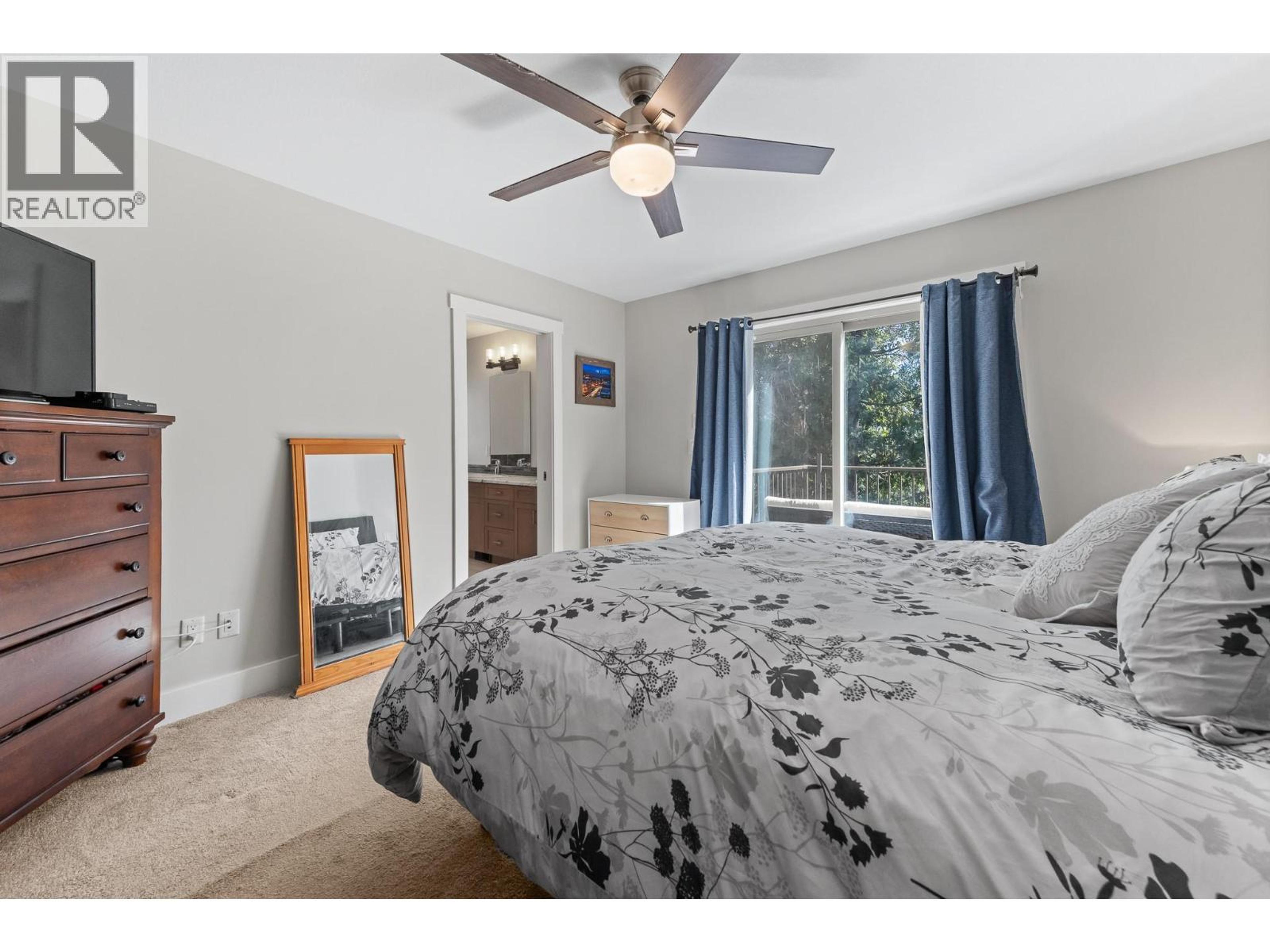 12 ALPINE TRAIL PLACE - 19