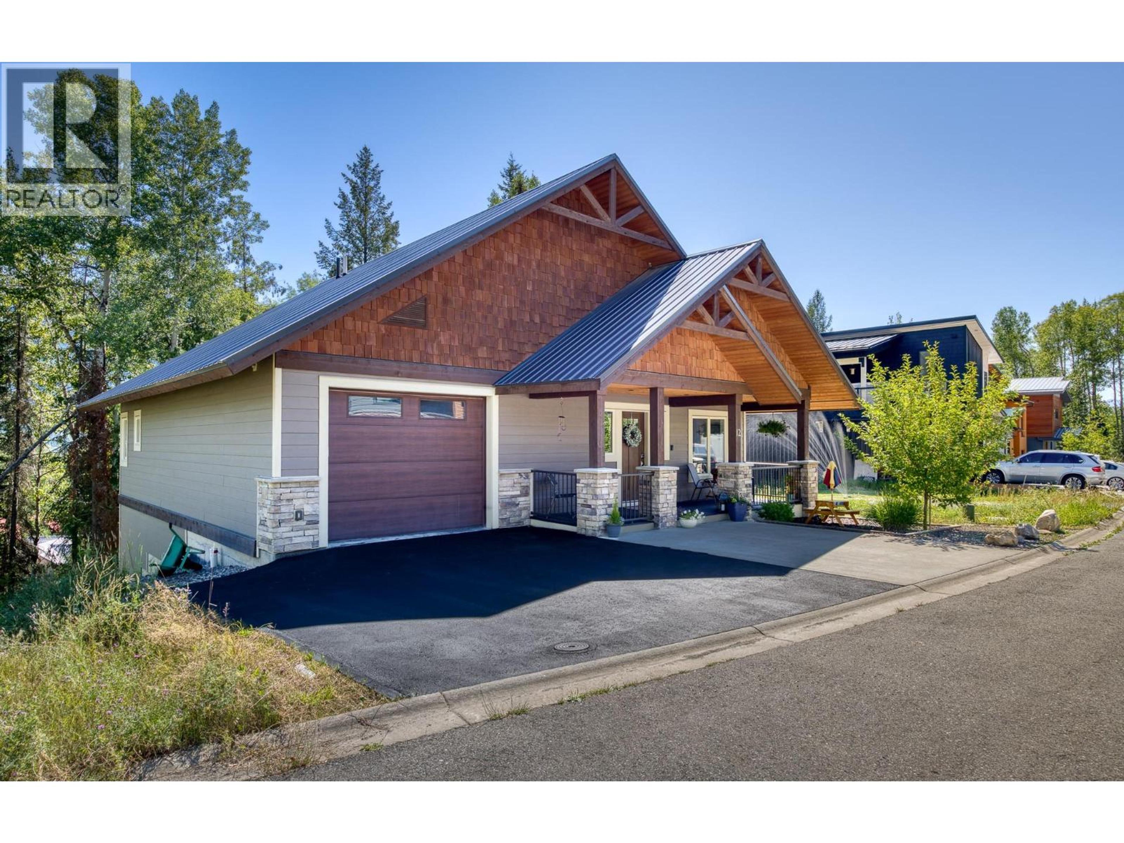 12 ALPINE TRAIL PLACE - 7