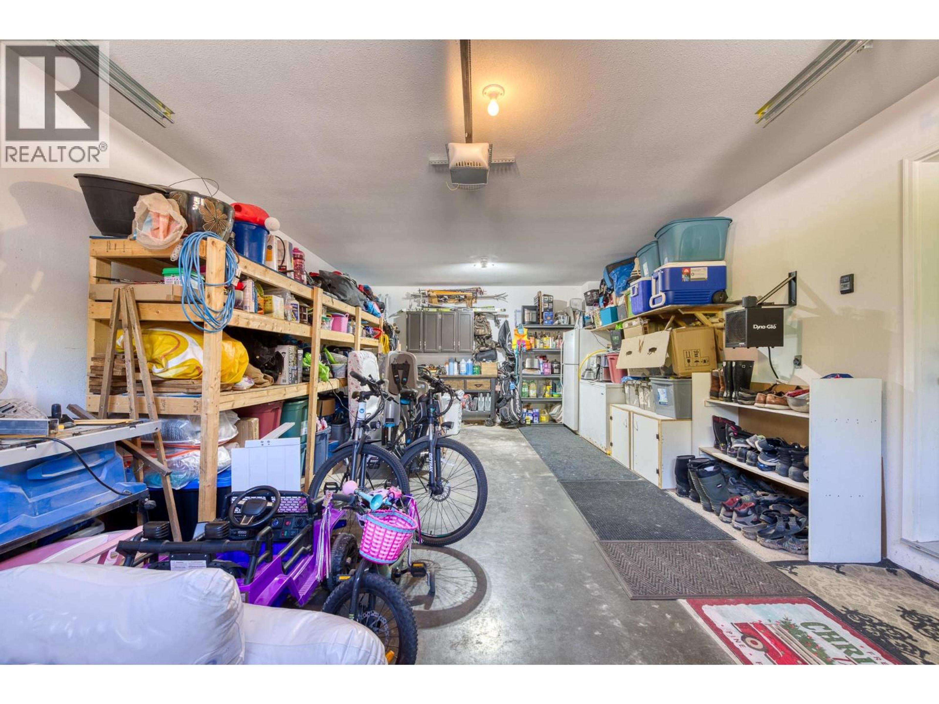 12 ALPINE TRAIL PLACE - 39