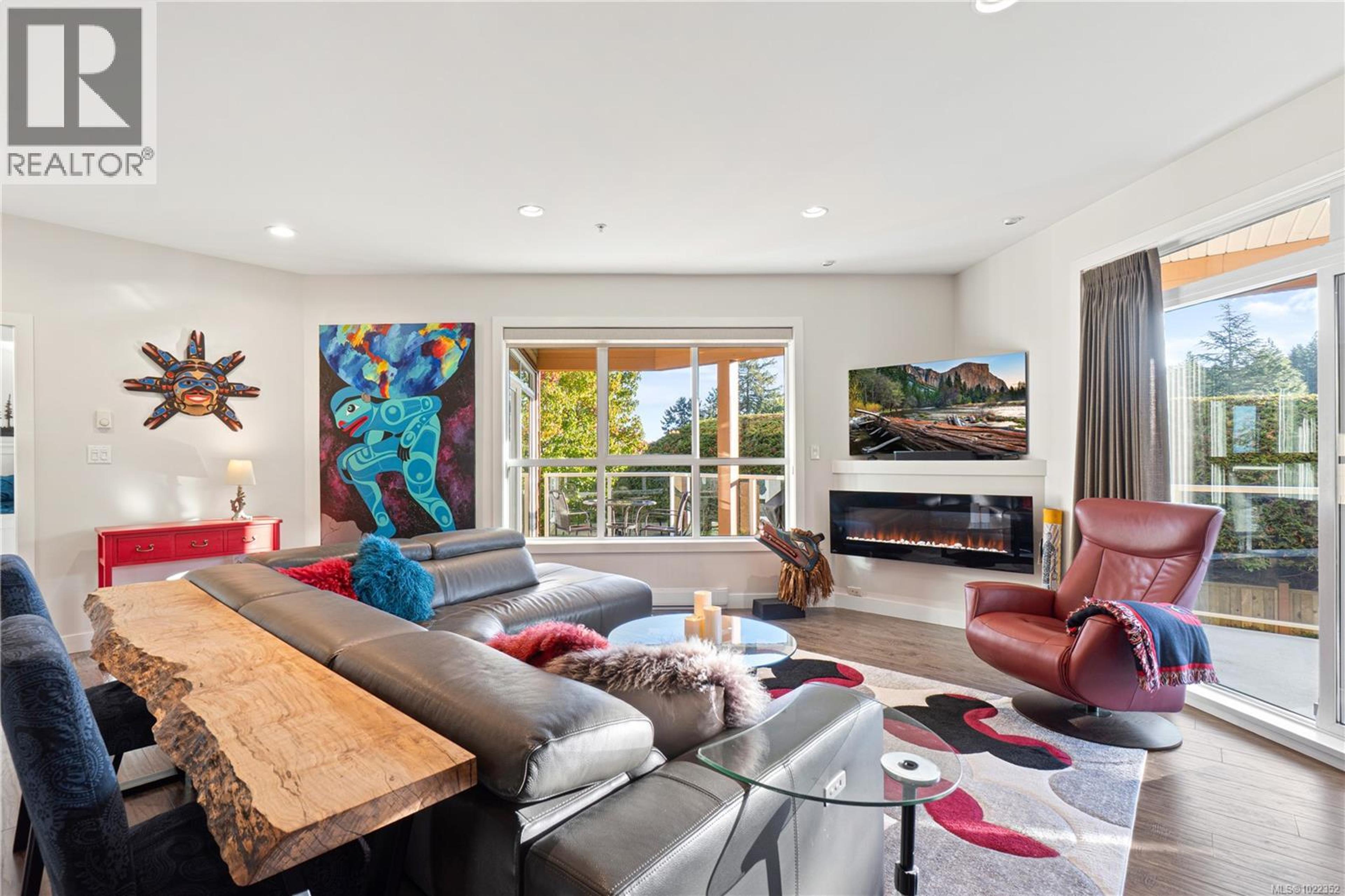 #203 439 COLLEGE RD - 20