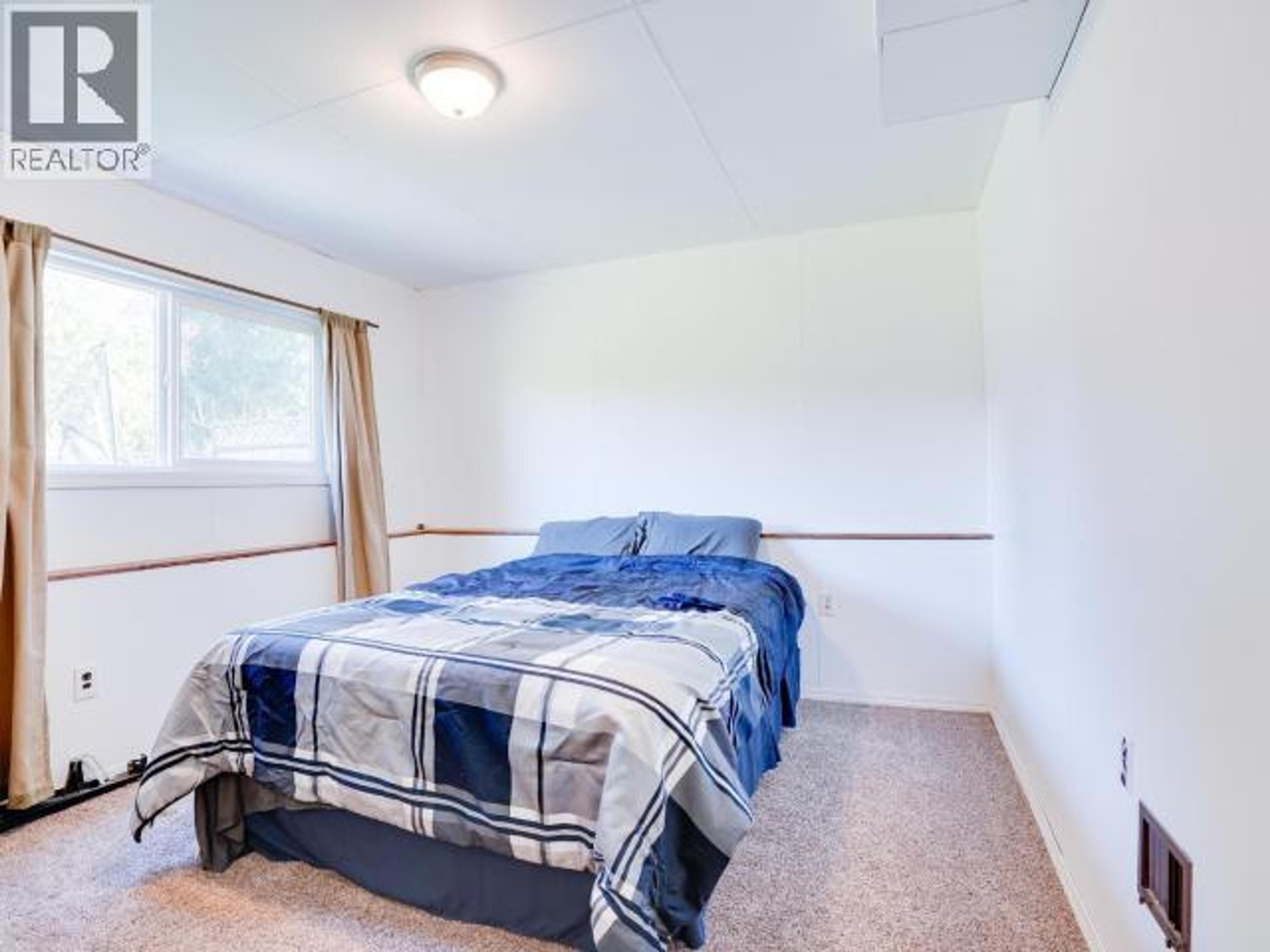 4172 MANSON AVE - 26