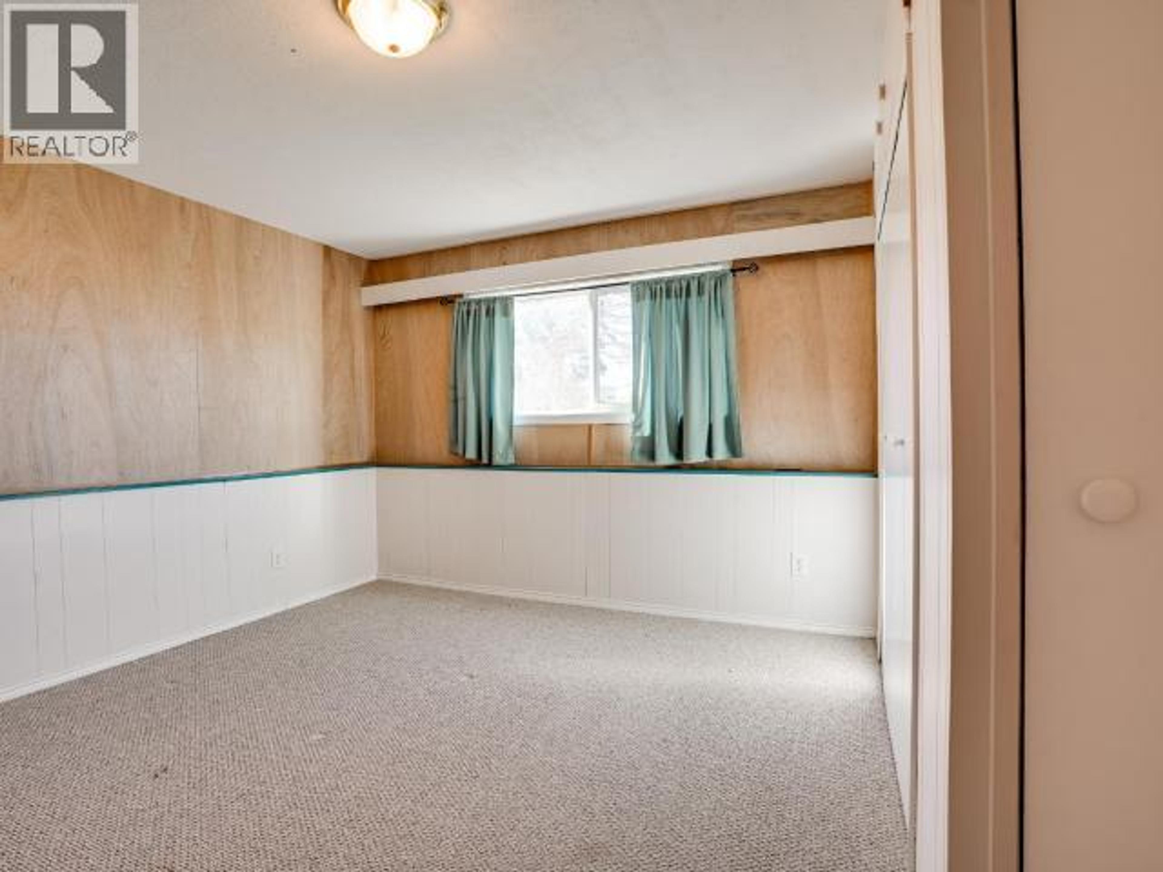 4172 MANSON AVE - 23