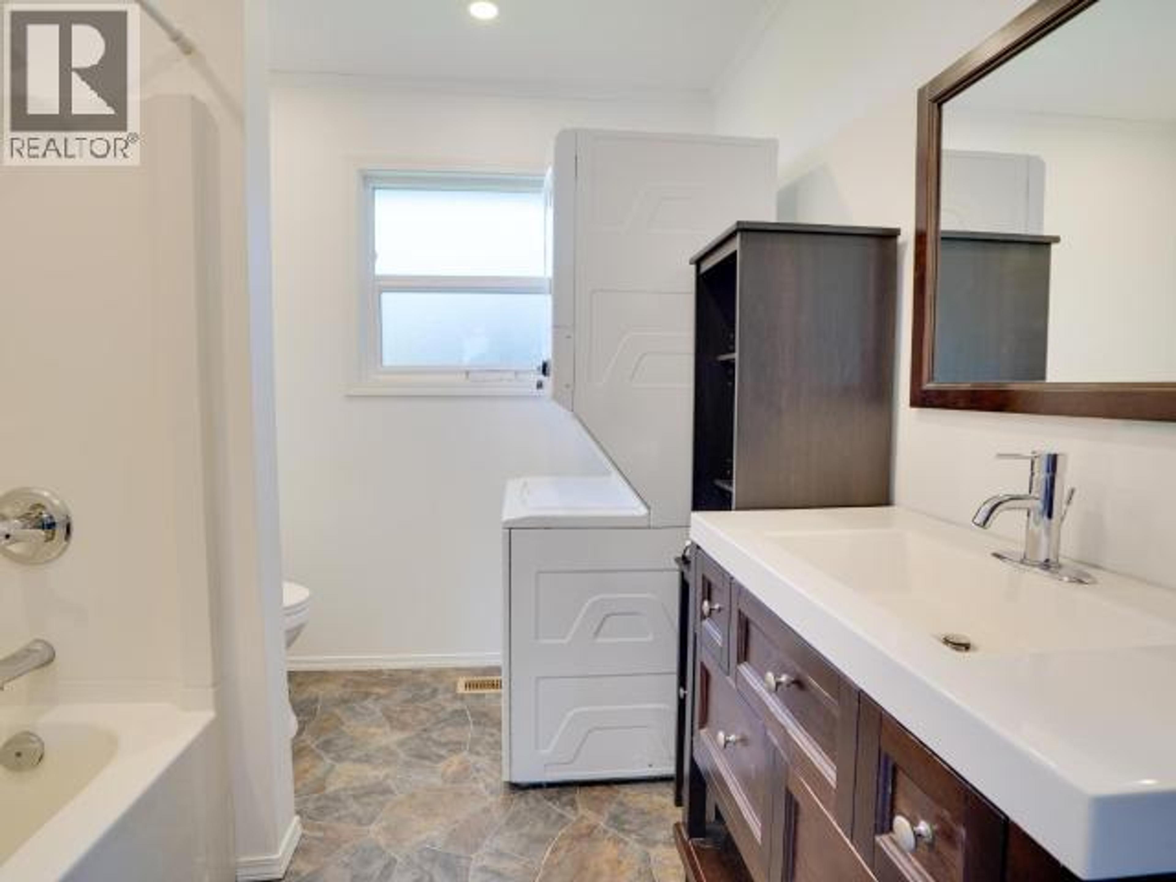 4172 MANSON AVE - 14