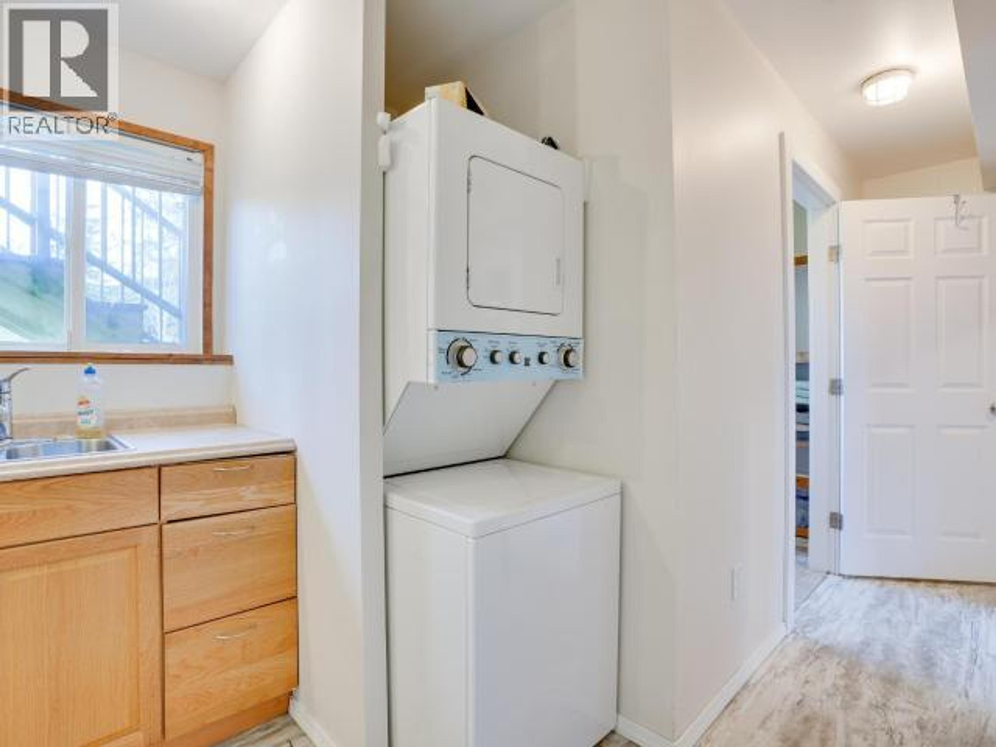 4172 MANSON AVE - 25