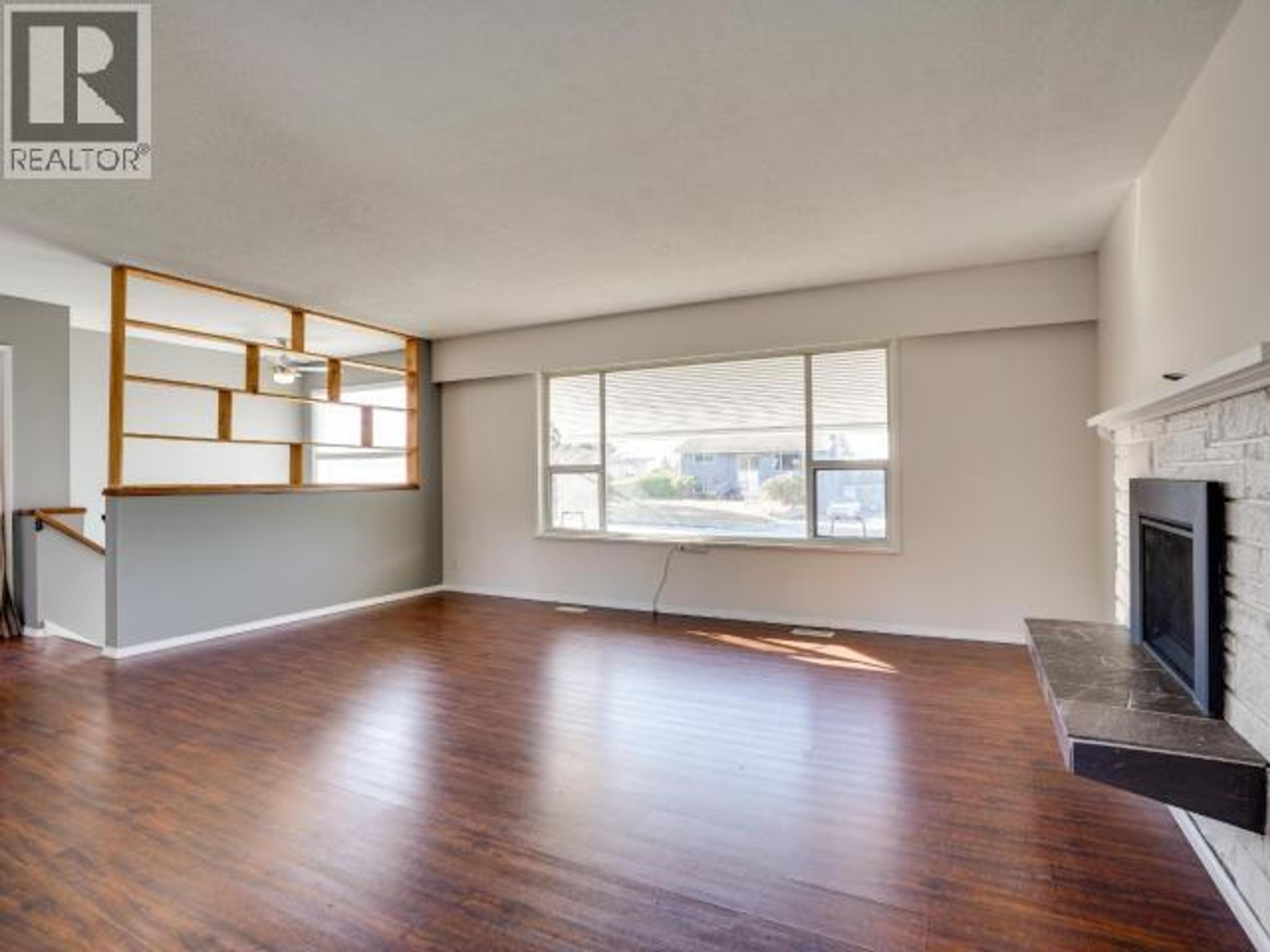 4172 MANSON AVE - 12