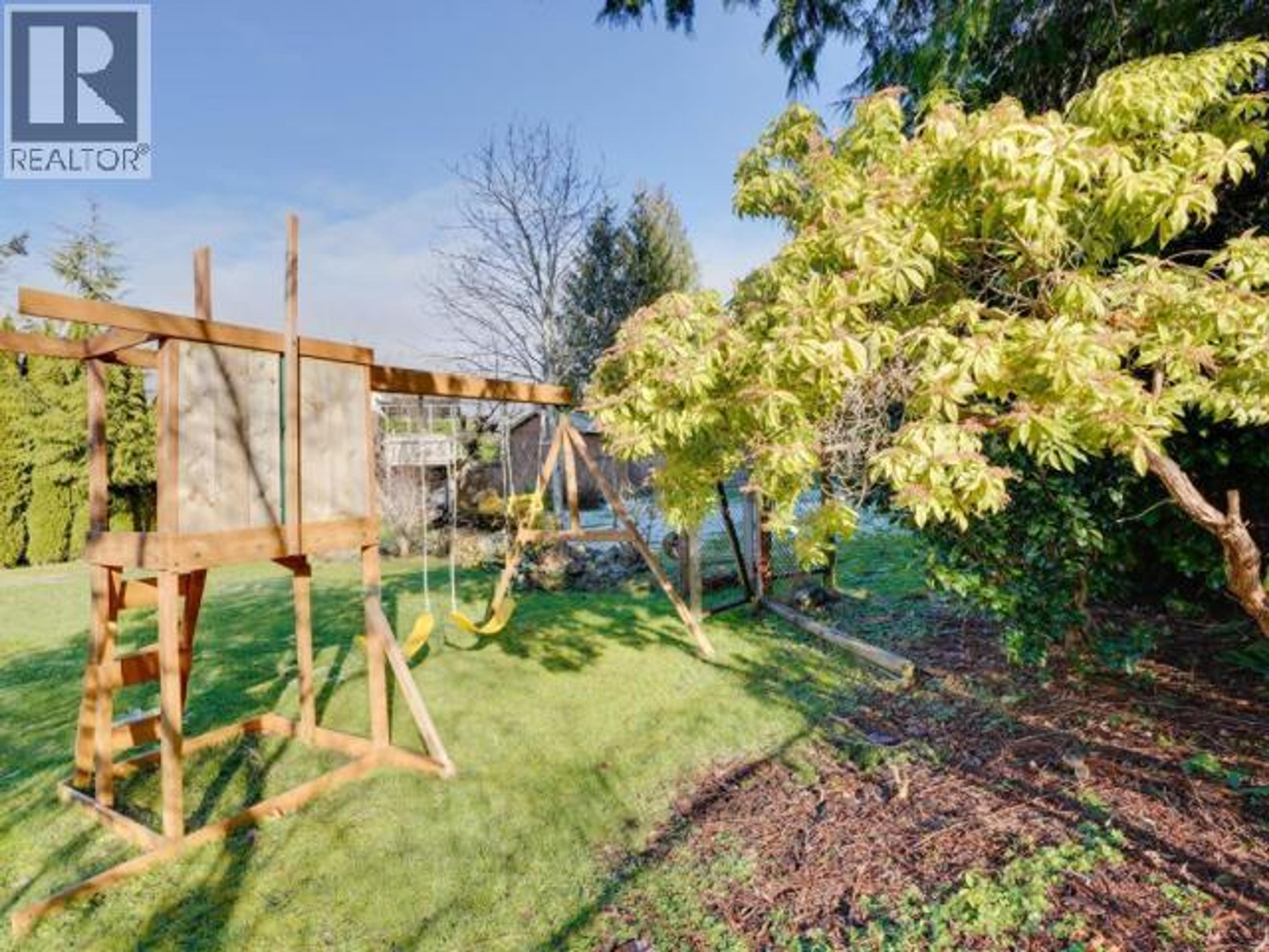 4172 MANSON AVE - 30