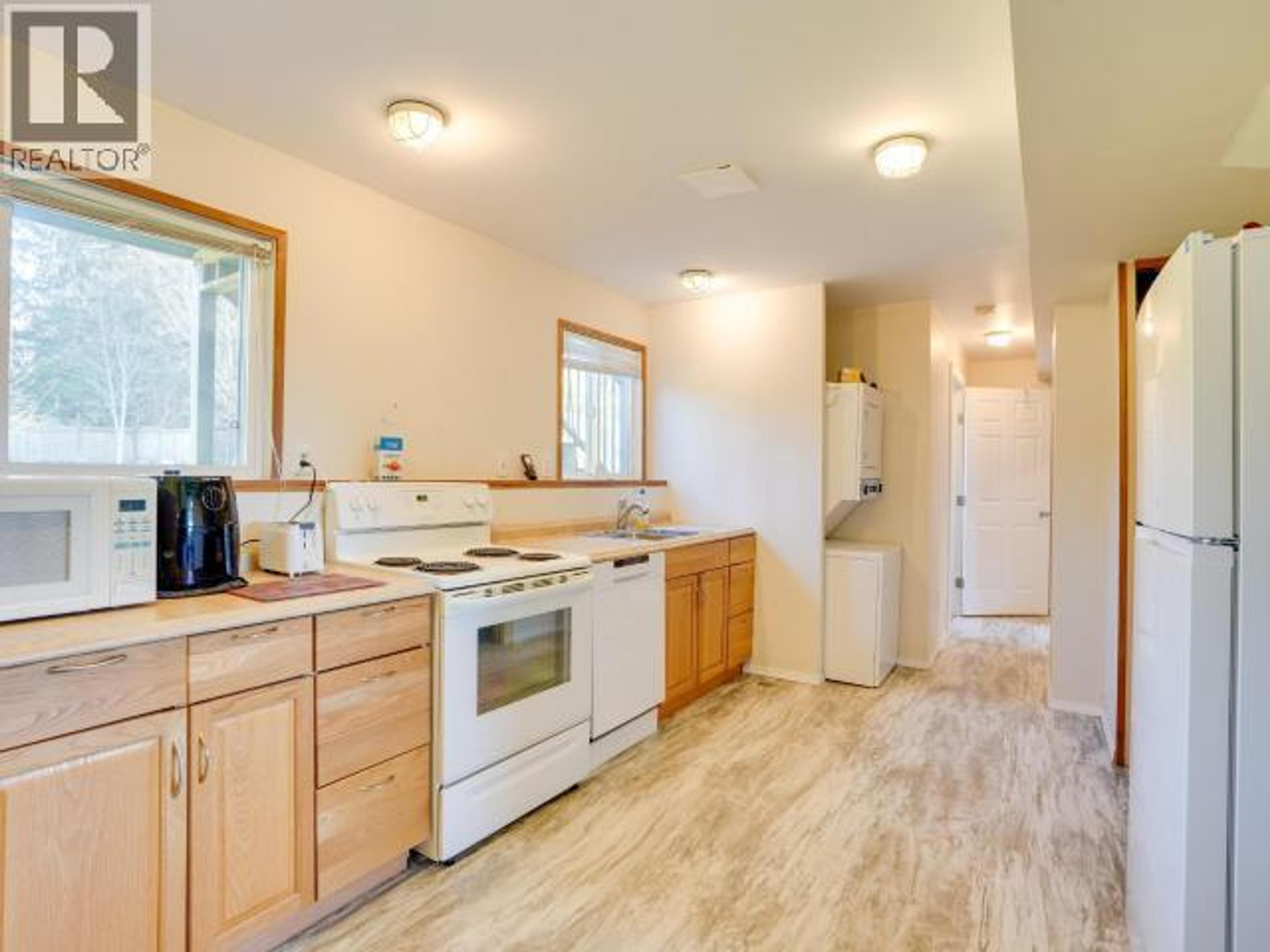 4172 MANSON AVE - 20