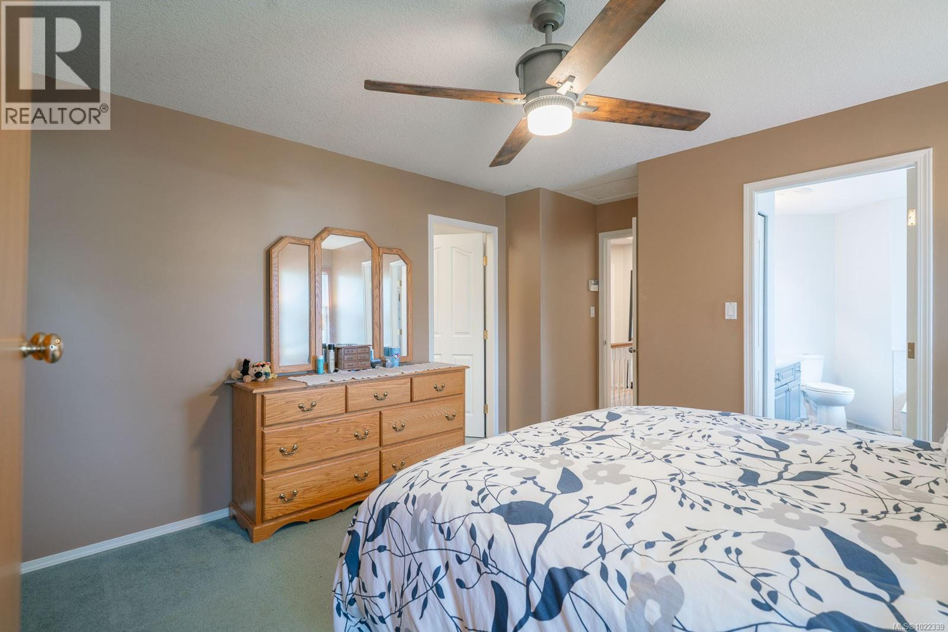 973 OLIVER TERR - 20