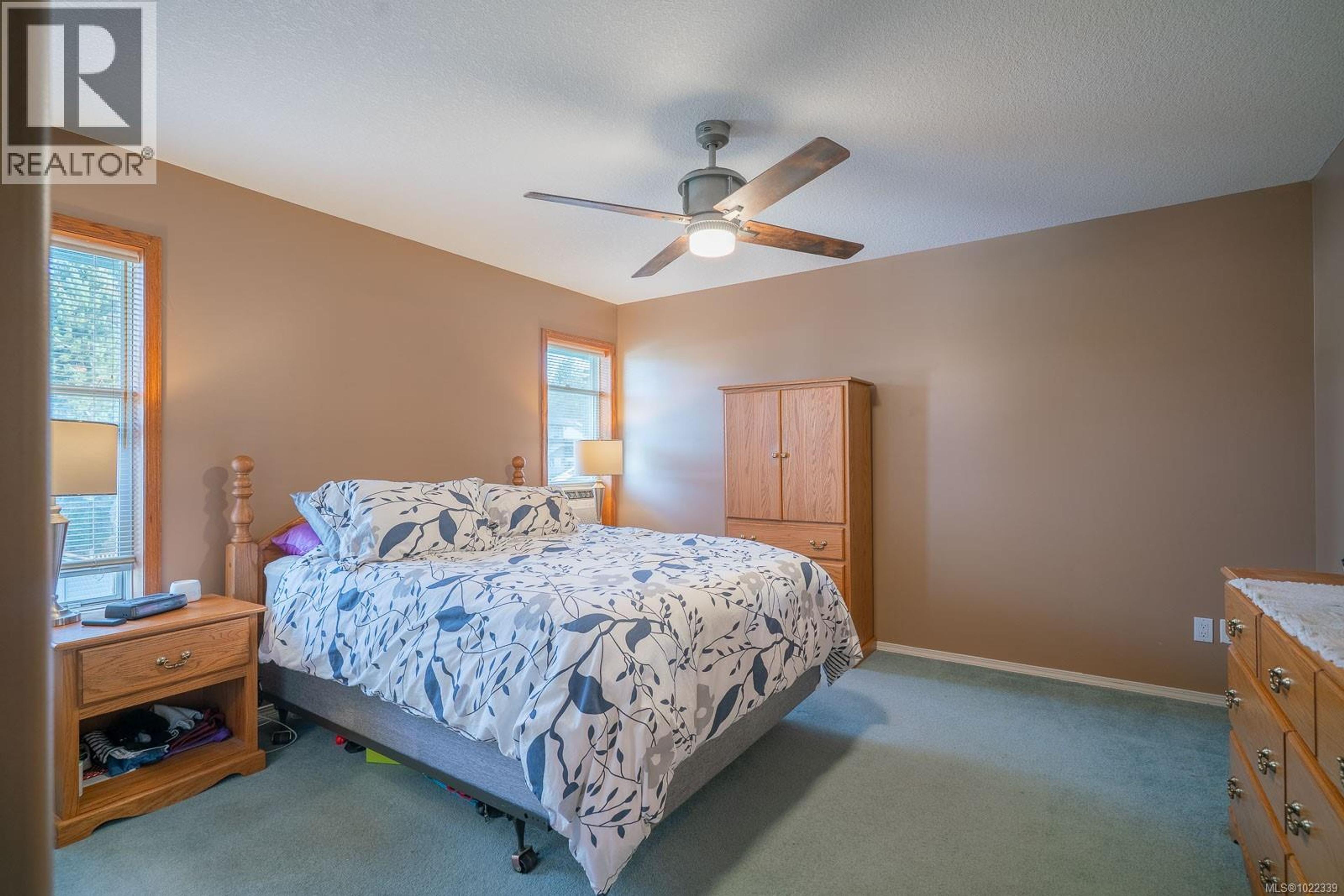 973 OLIVER TERR - 19