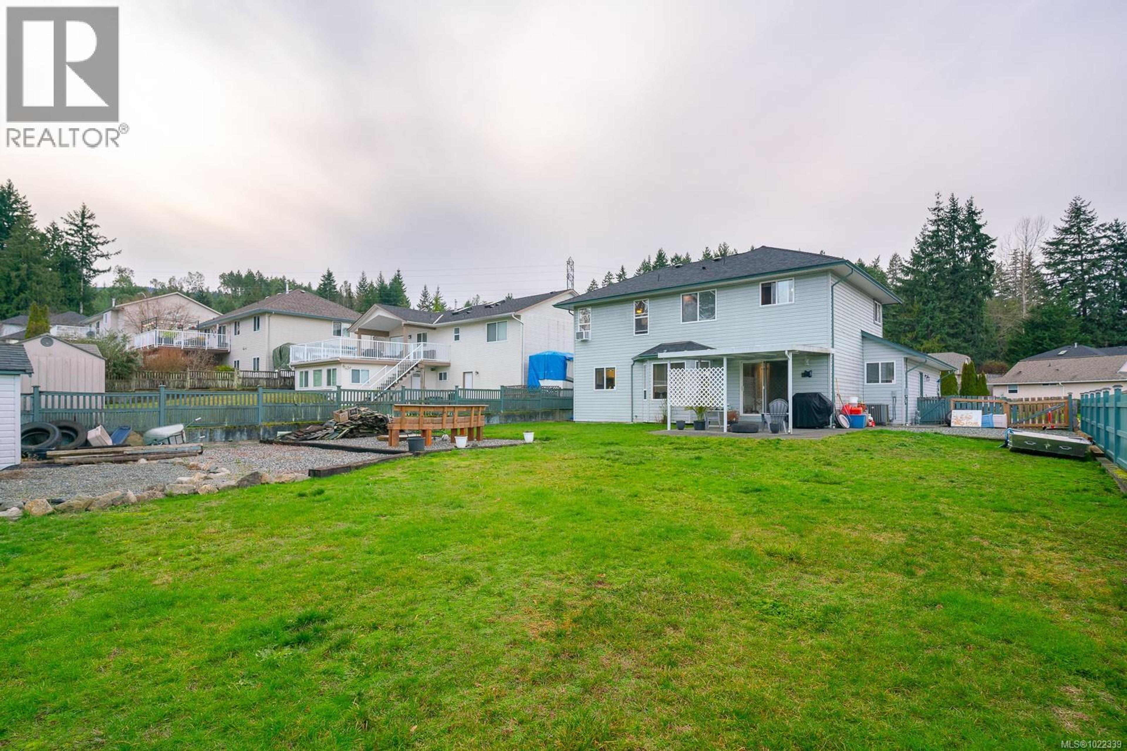 973 OLIVER TERR - 32