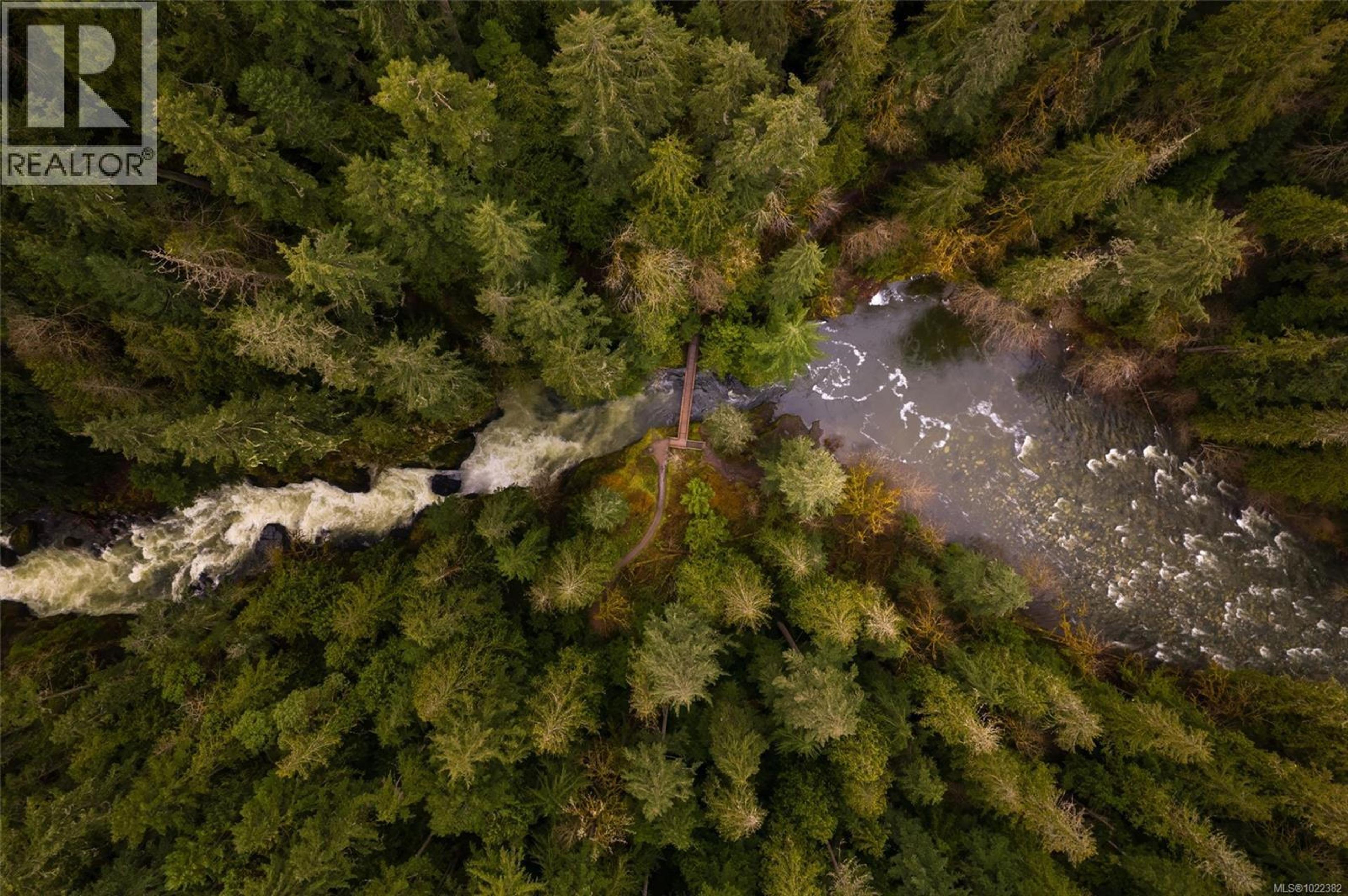 #16 703 TURNER RD - 21