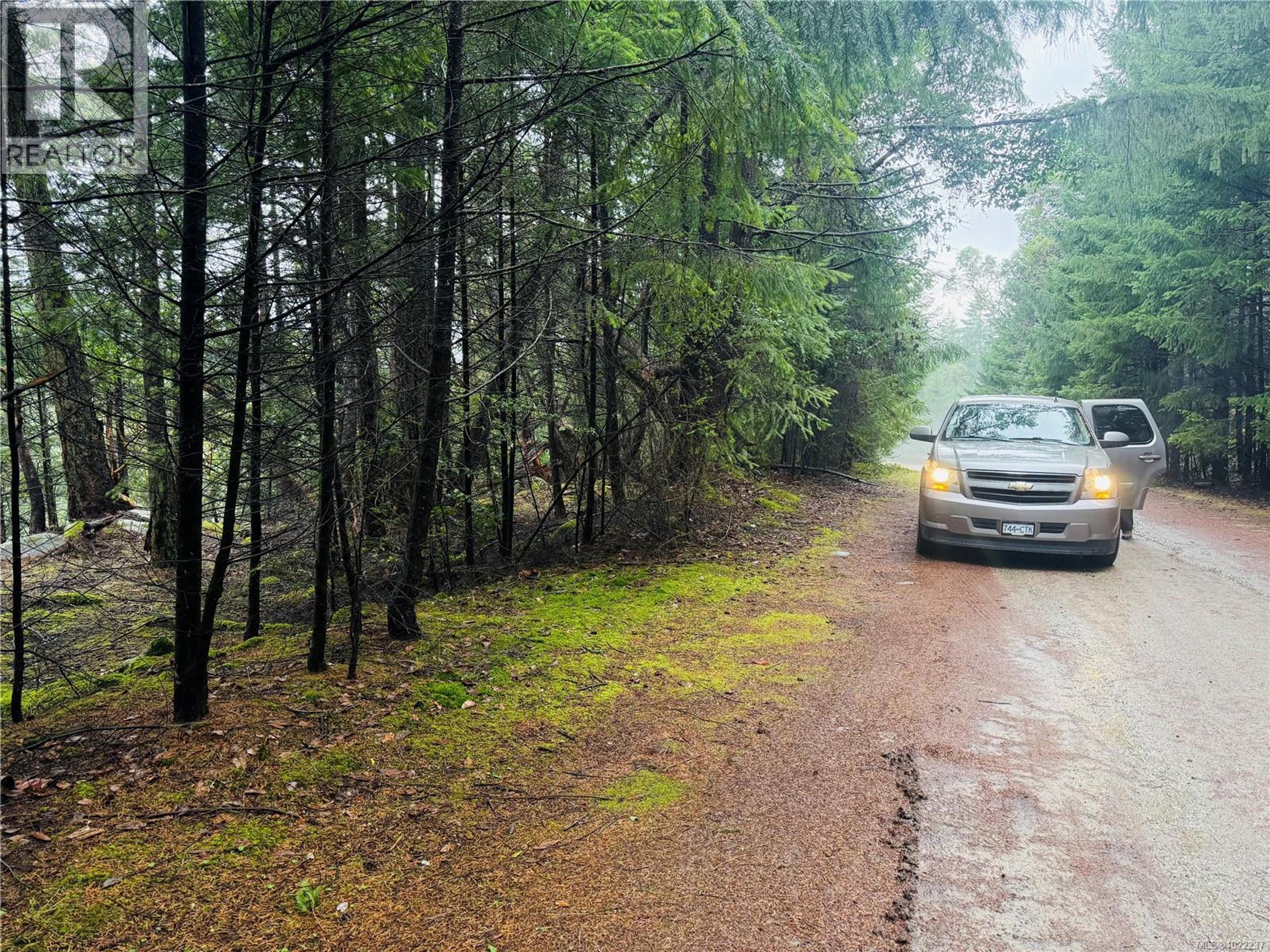 127 HALIBUT HILL RD - Image 9