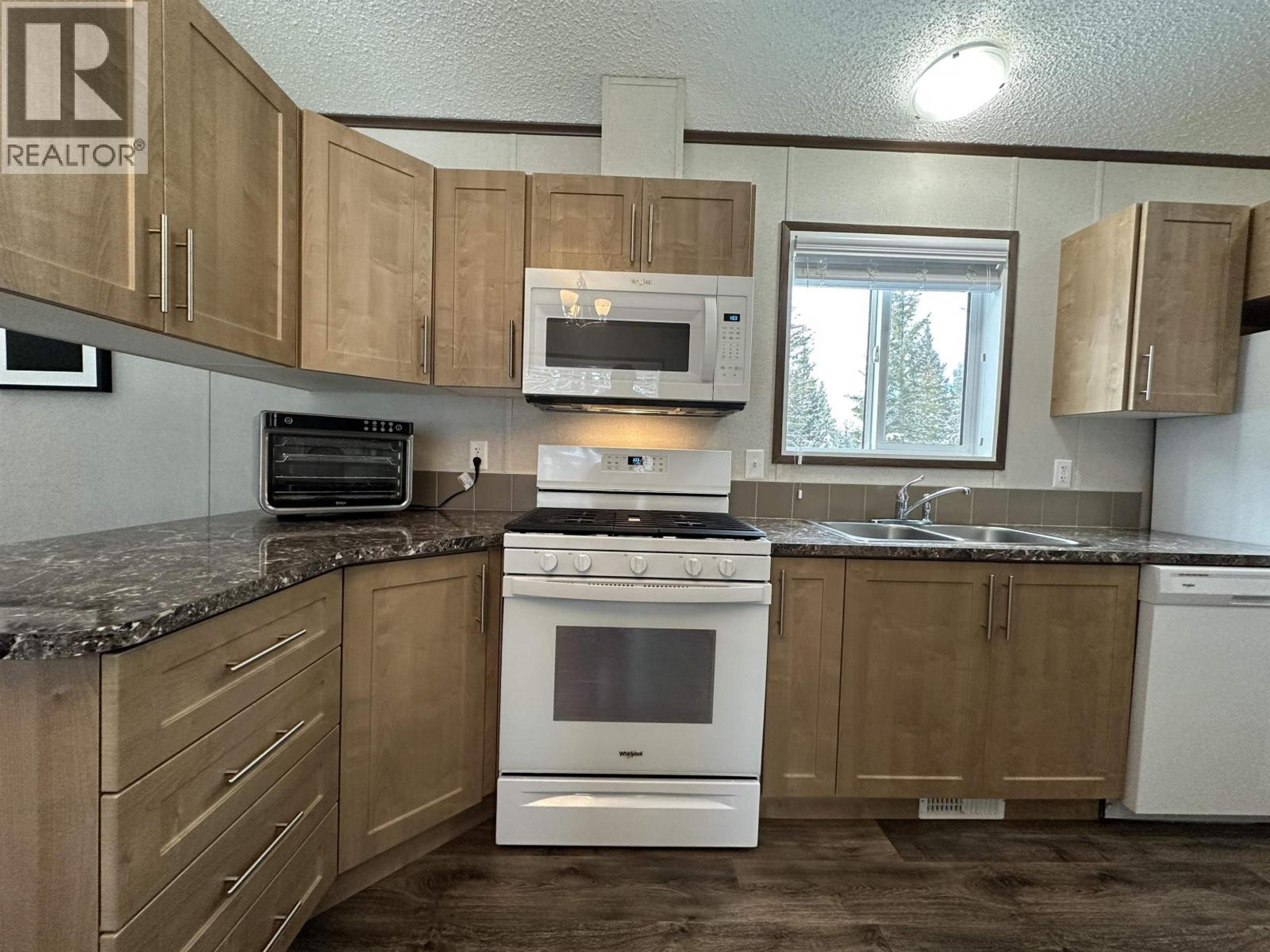 6159 LONE BUTTE-HORSE LAKE ROAD - 13