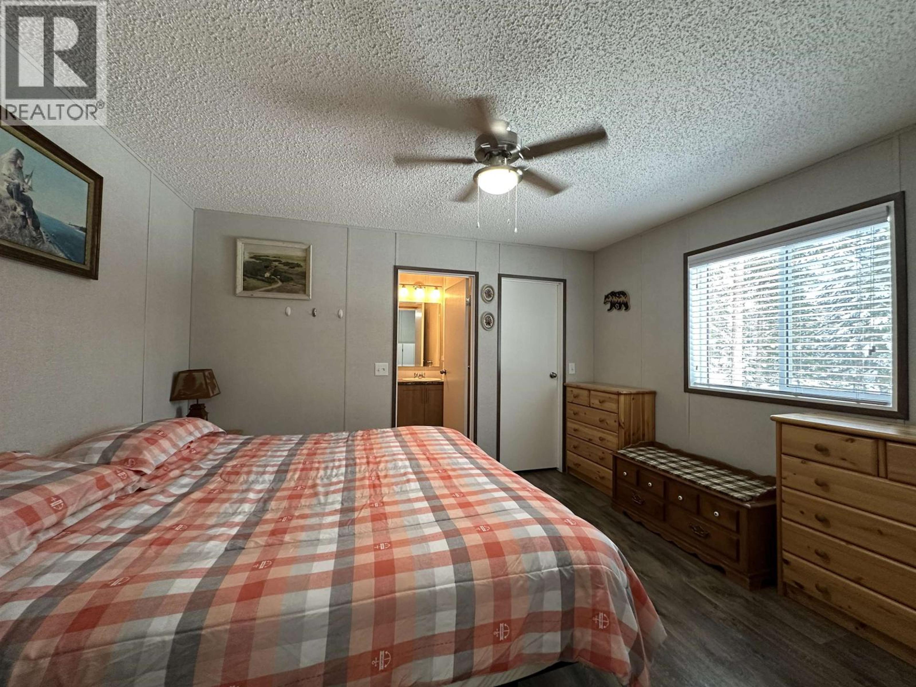 6159 LONE BUTTE-HORSE LAKE ROAD - 22