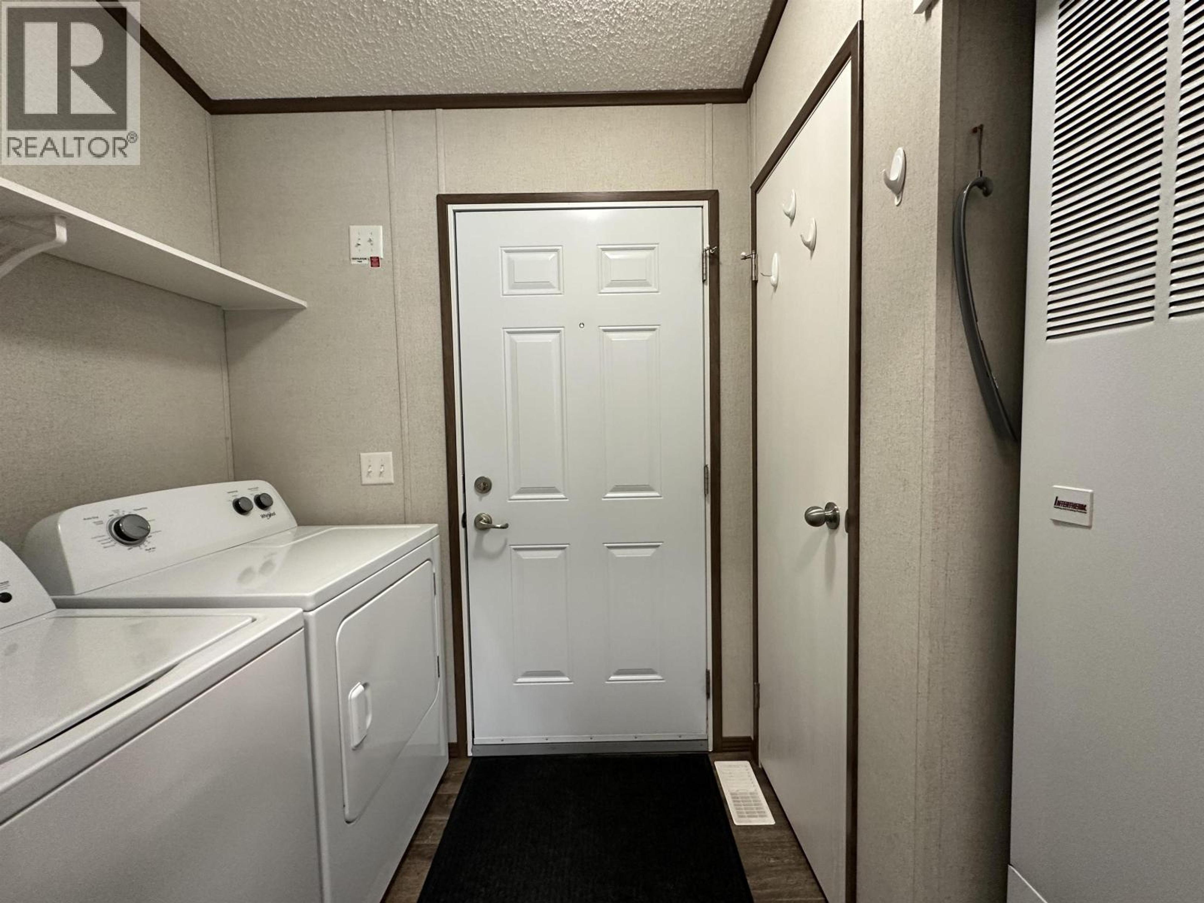 6159 LONE BUTTE-HORSE LAKE ROAD - 26