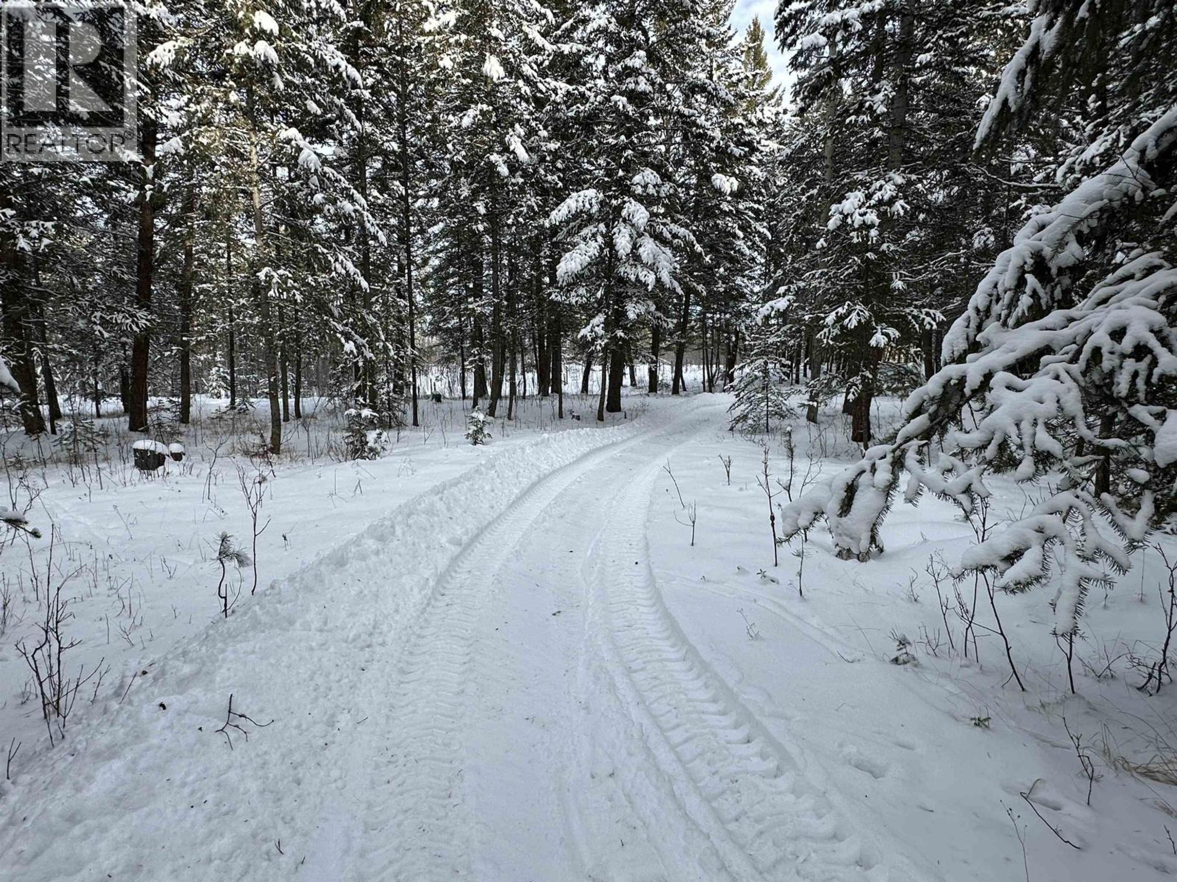 6159 LONE BUTTE-HORSE LAKE ROAD - Image 3