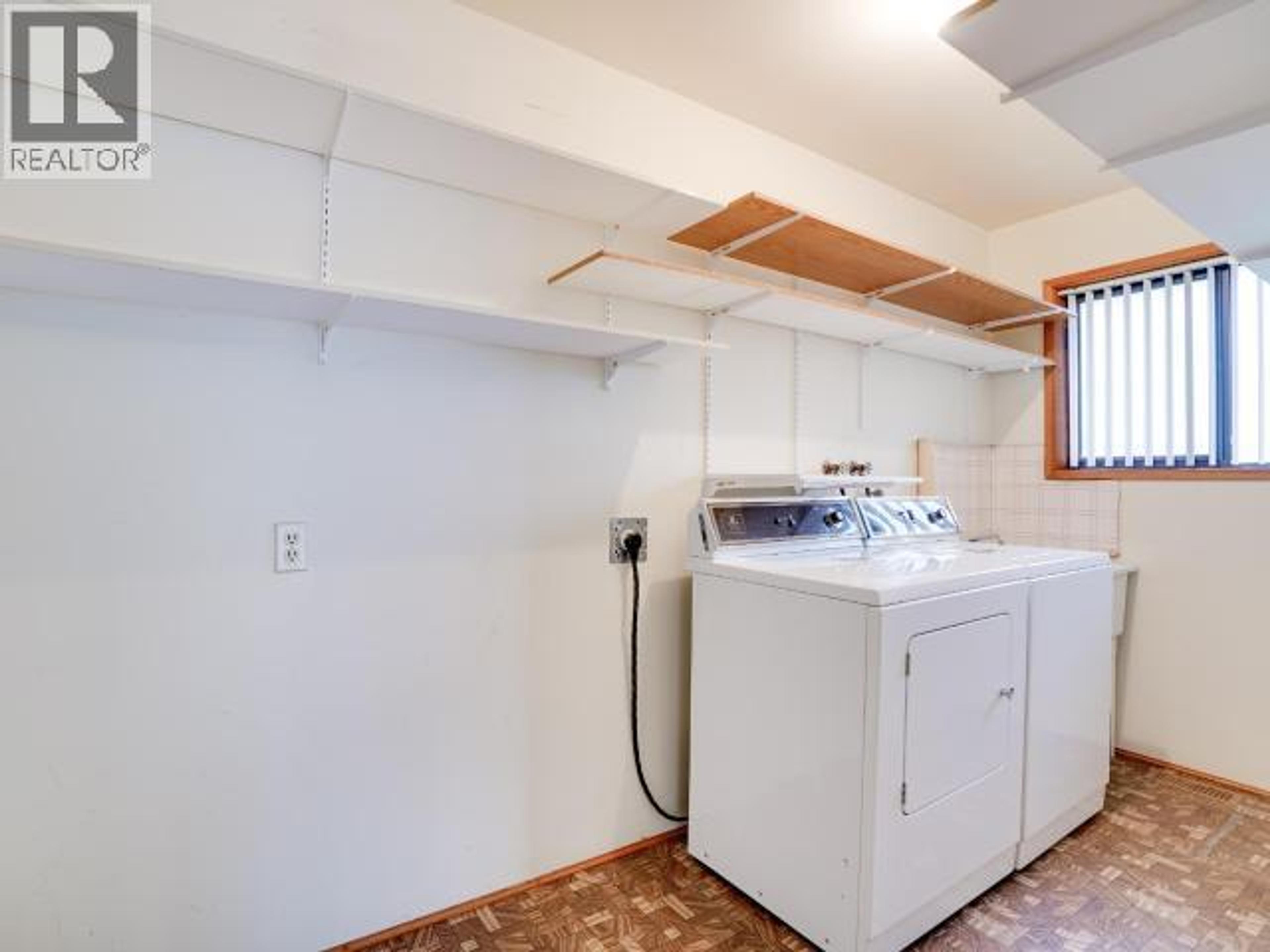 4781 REDONDA AVE - 22