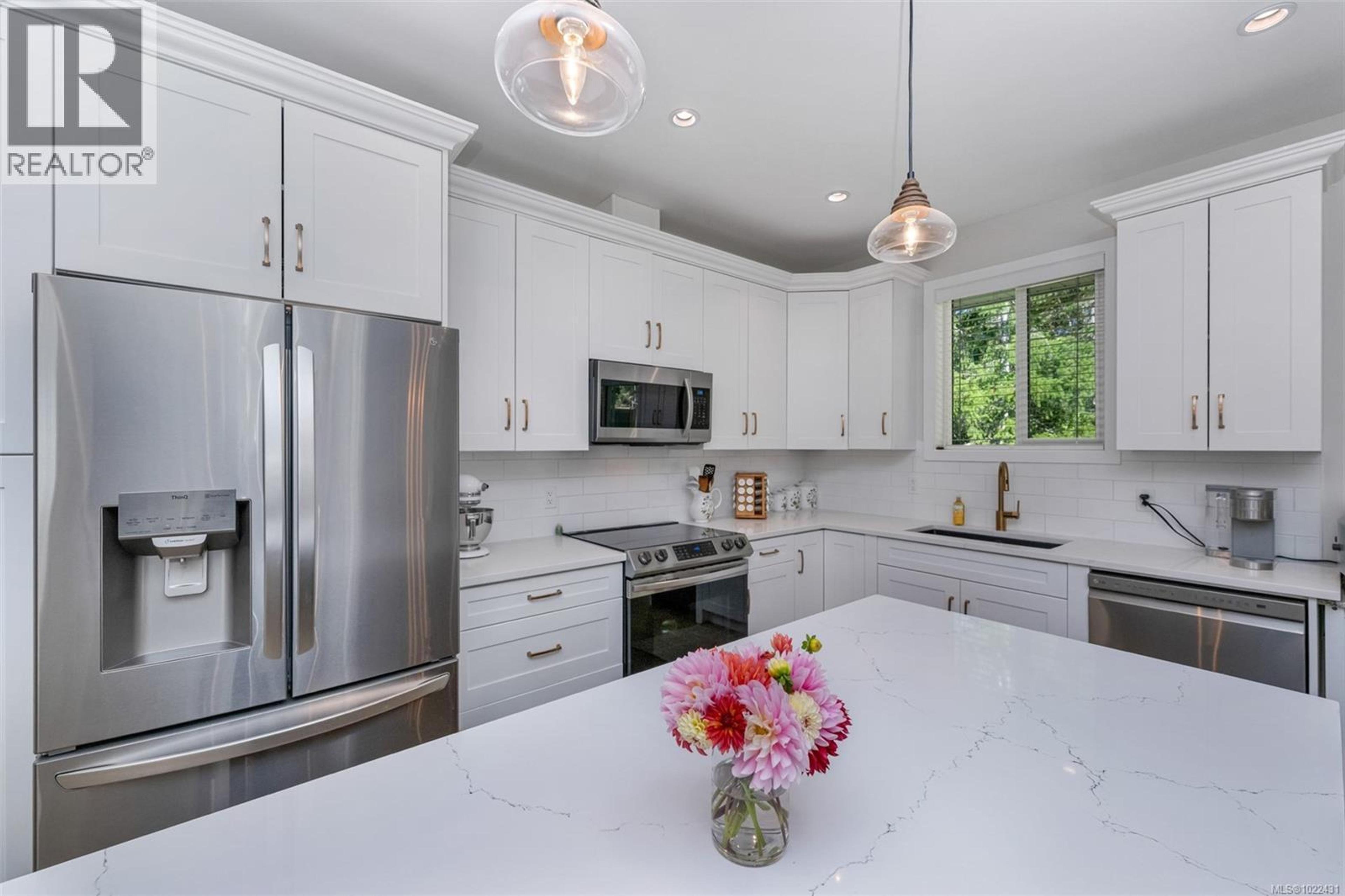 129 EDGEWOOD DR - 13