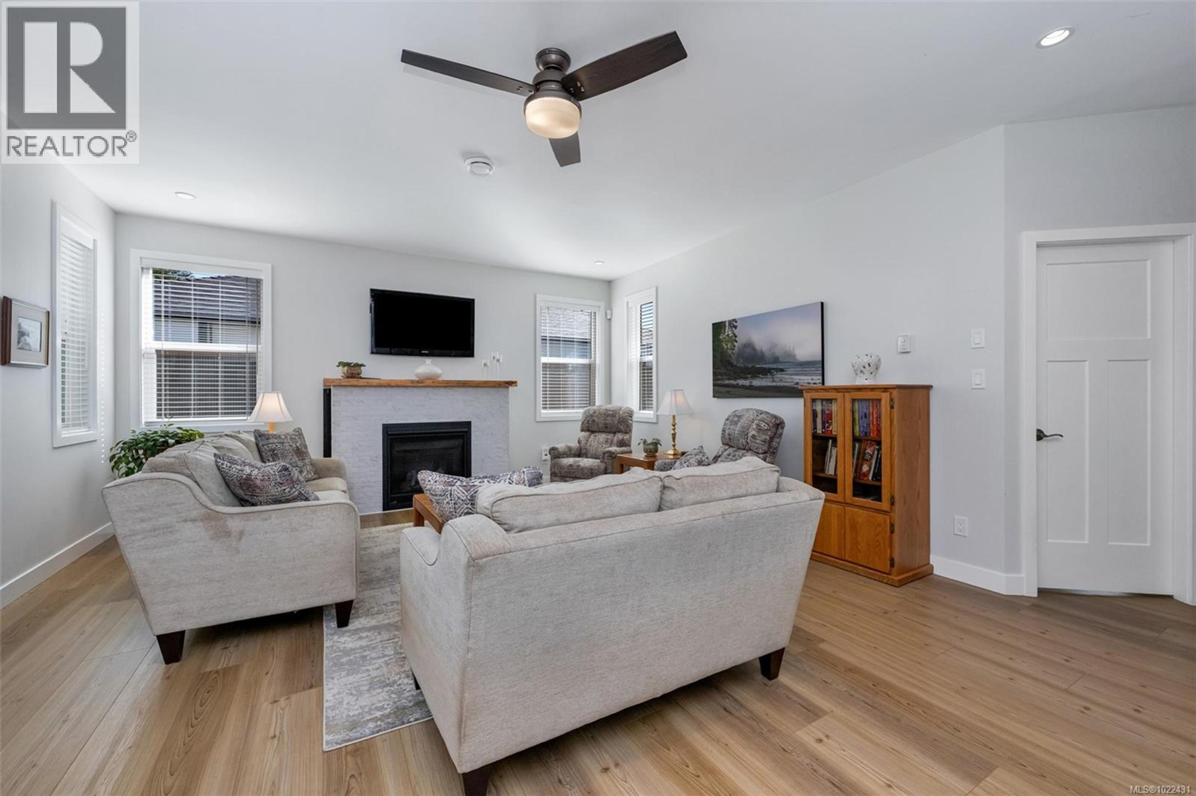 129 EDGEWOOD DR - 23