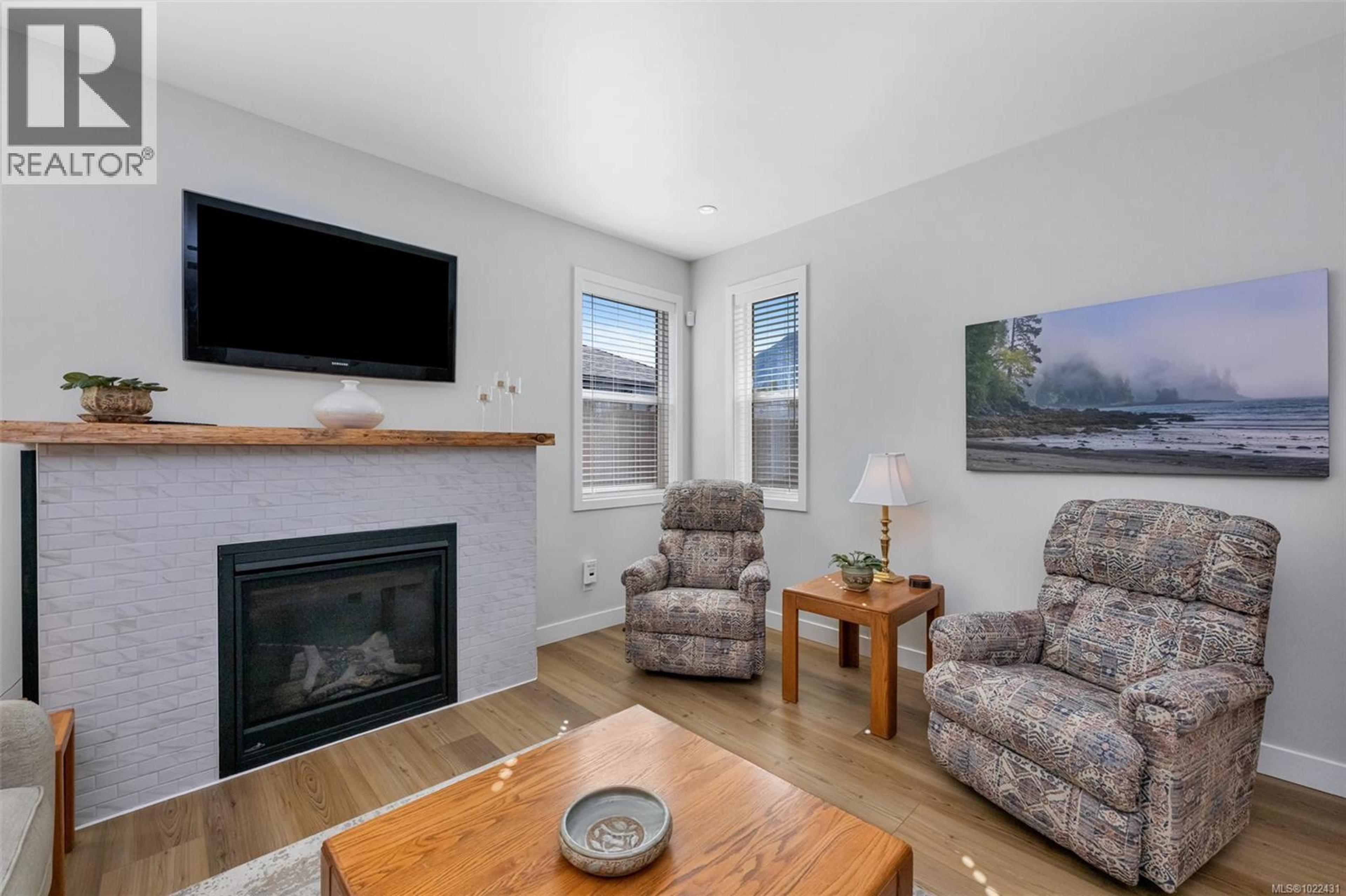 129 EDGEWOOD DR - 24