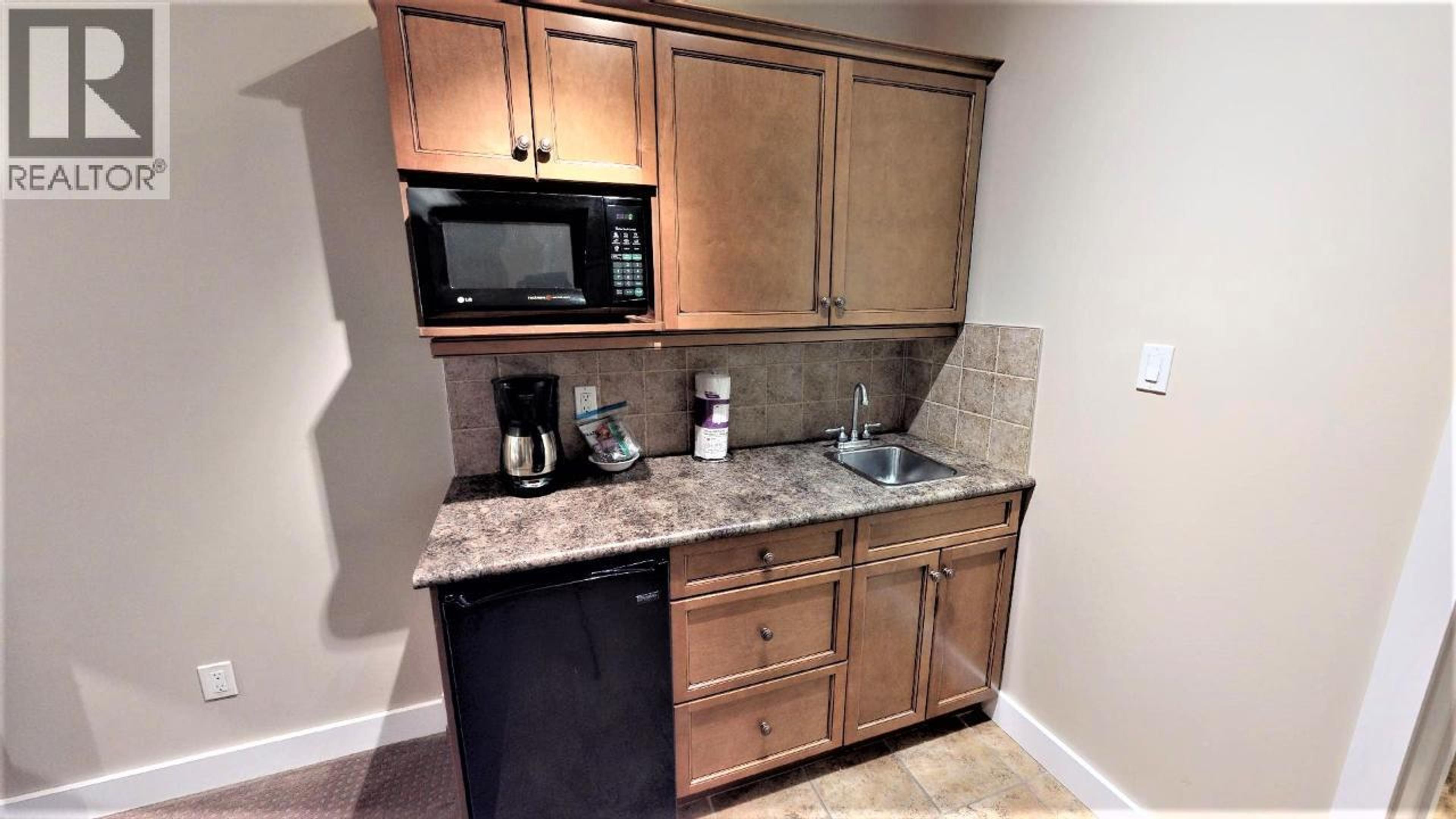 #416 D 400 BIGHORN BOULEVARD - 31