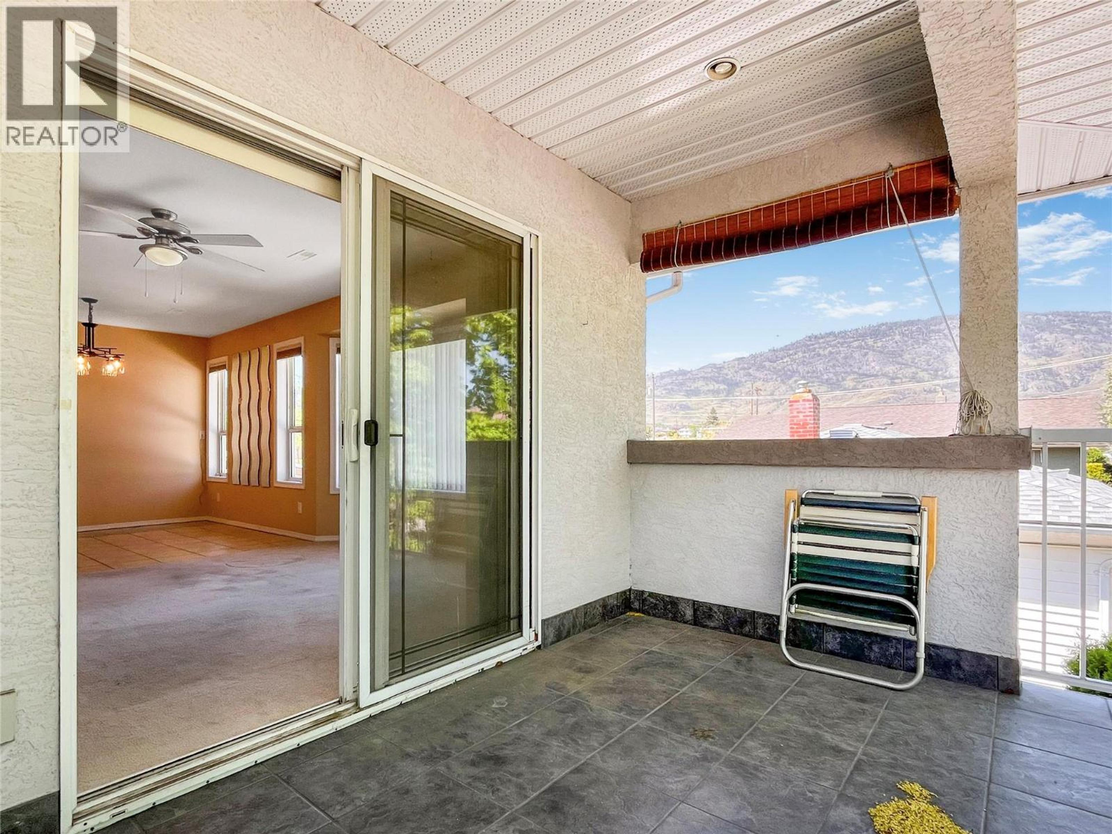 4 8507 70TH AVENUE - 22