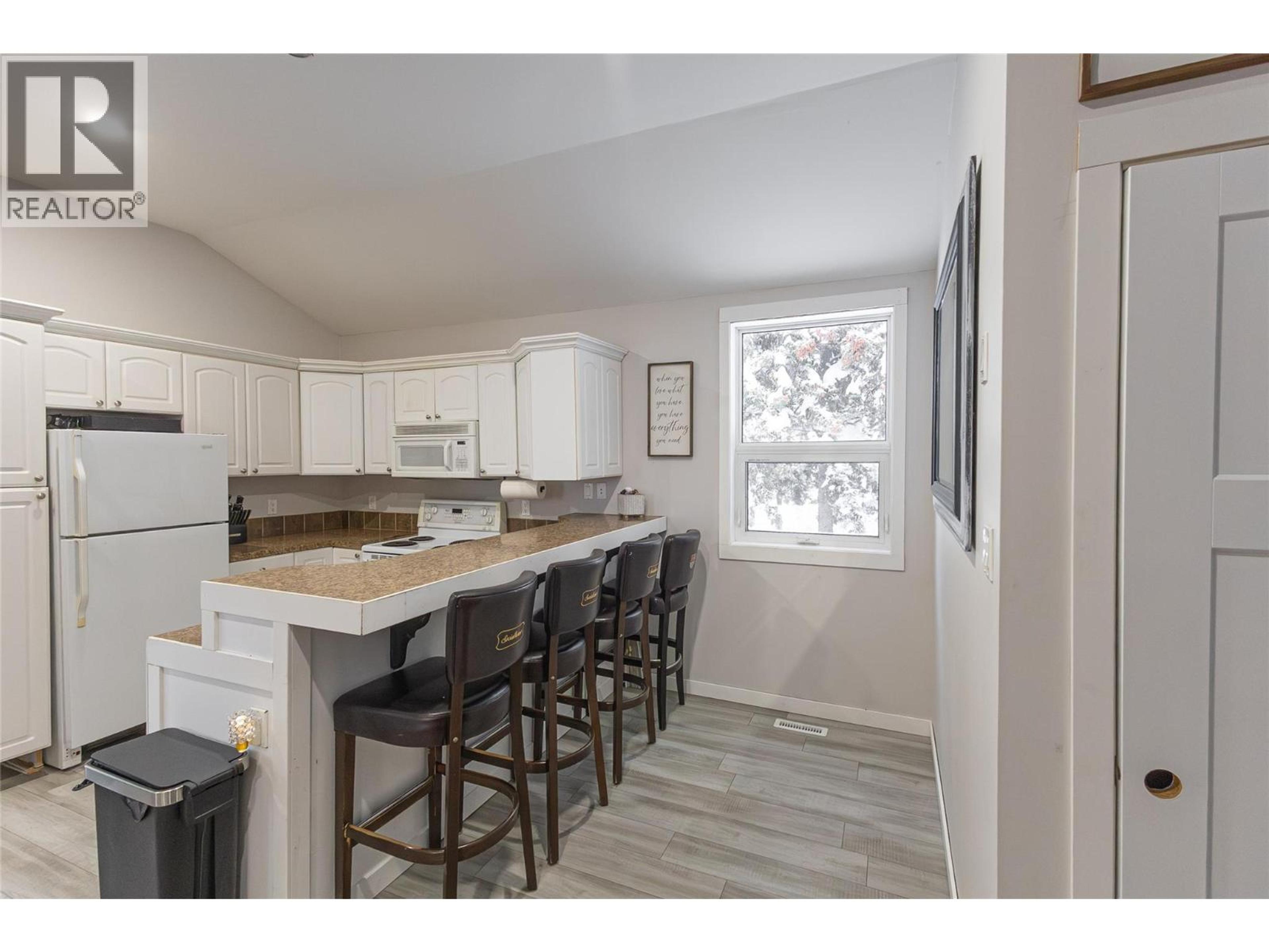 1740 HARPER PLACE - 10